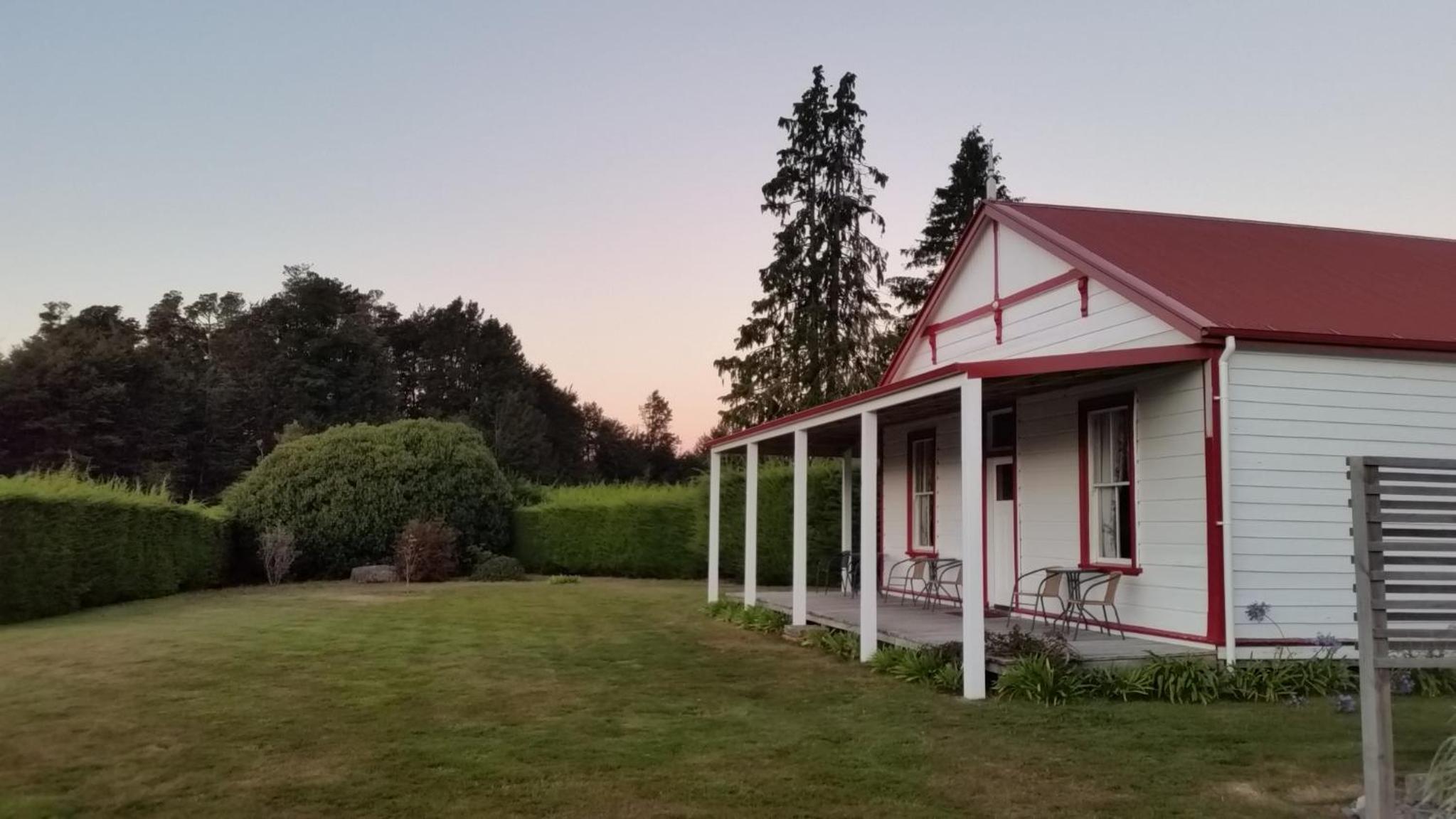 Murrells Grand View House