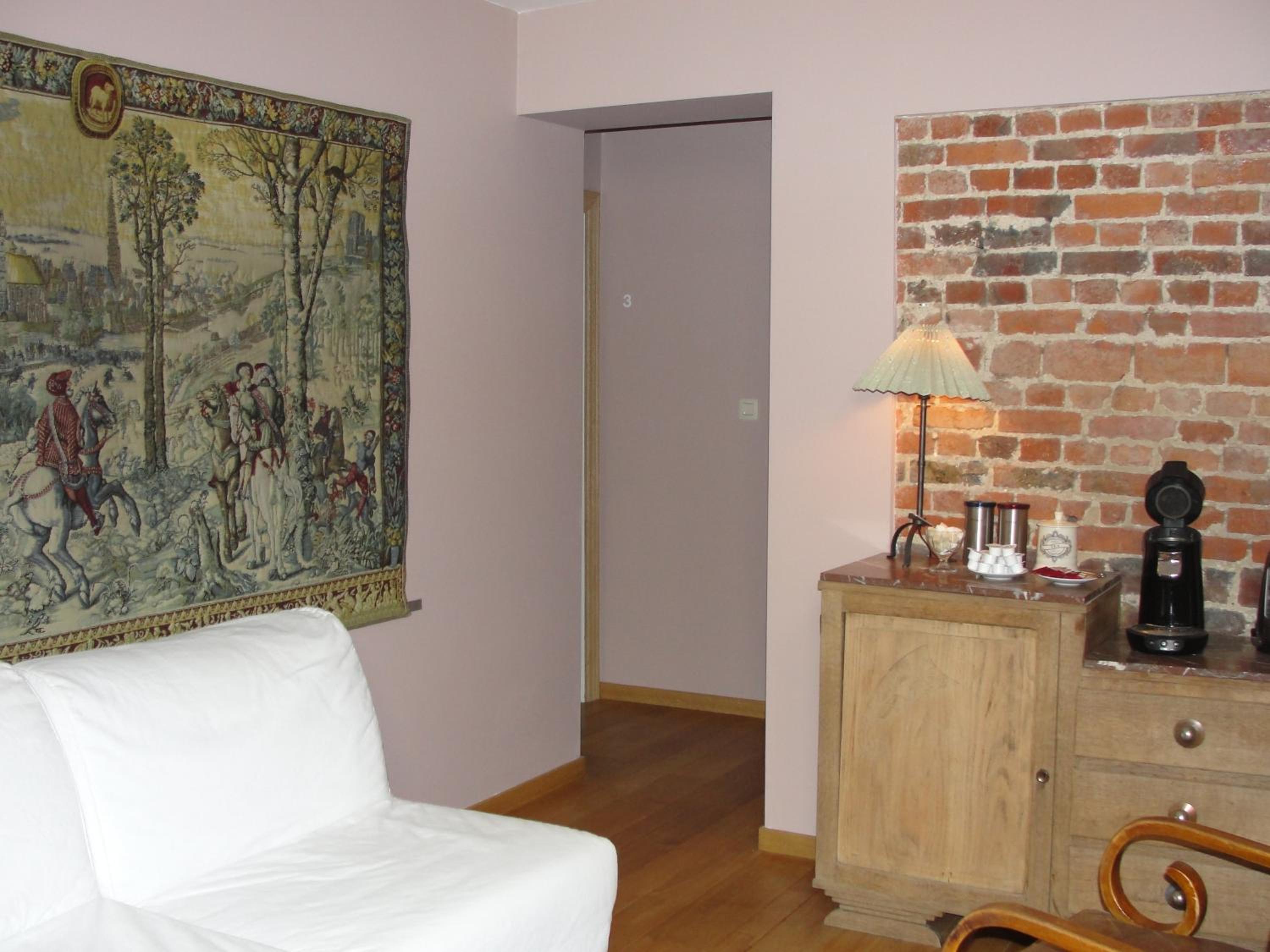 B&B Hedera