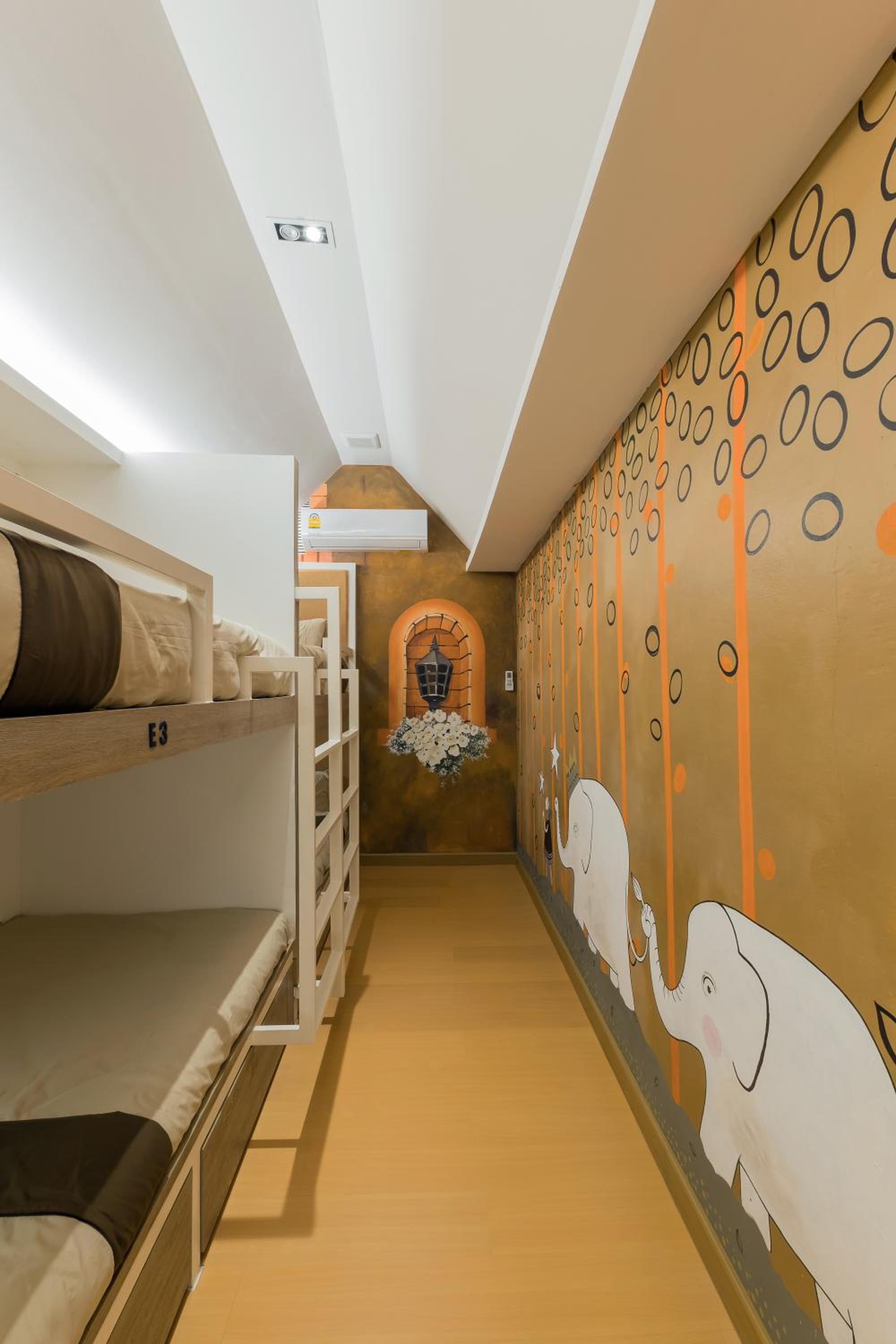 Chiangmai Midpoint Activity Hostel