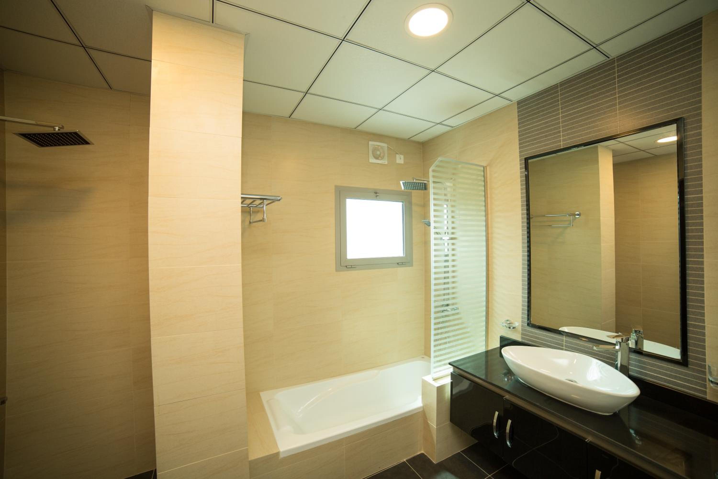 Golden Rose Luxury Suites (Royal Executive)