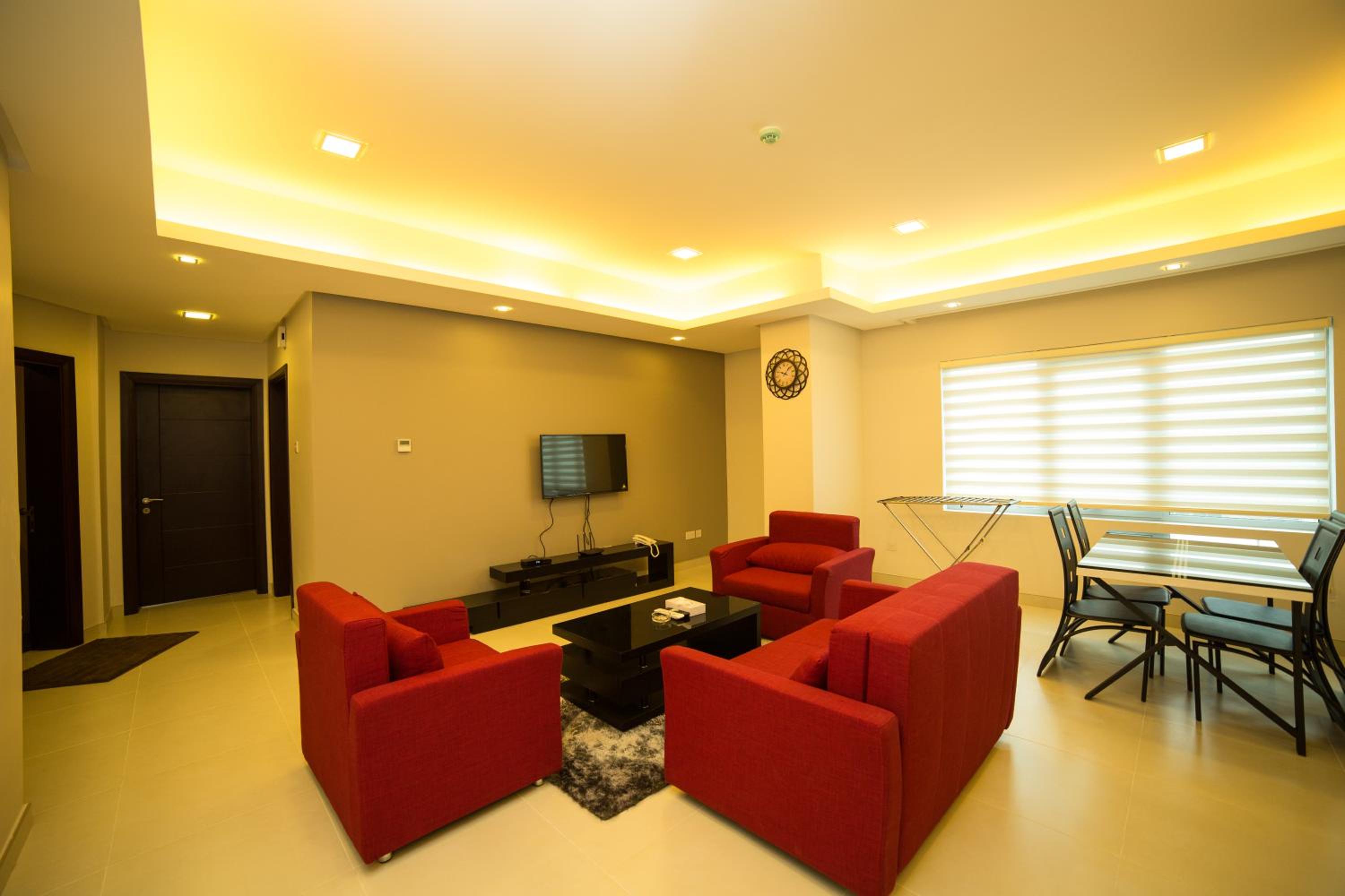 Golden Rose Luxury Suites (Royal Executive)