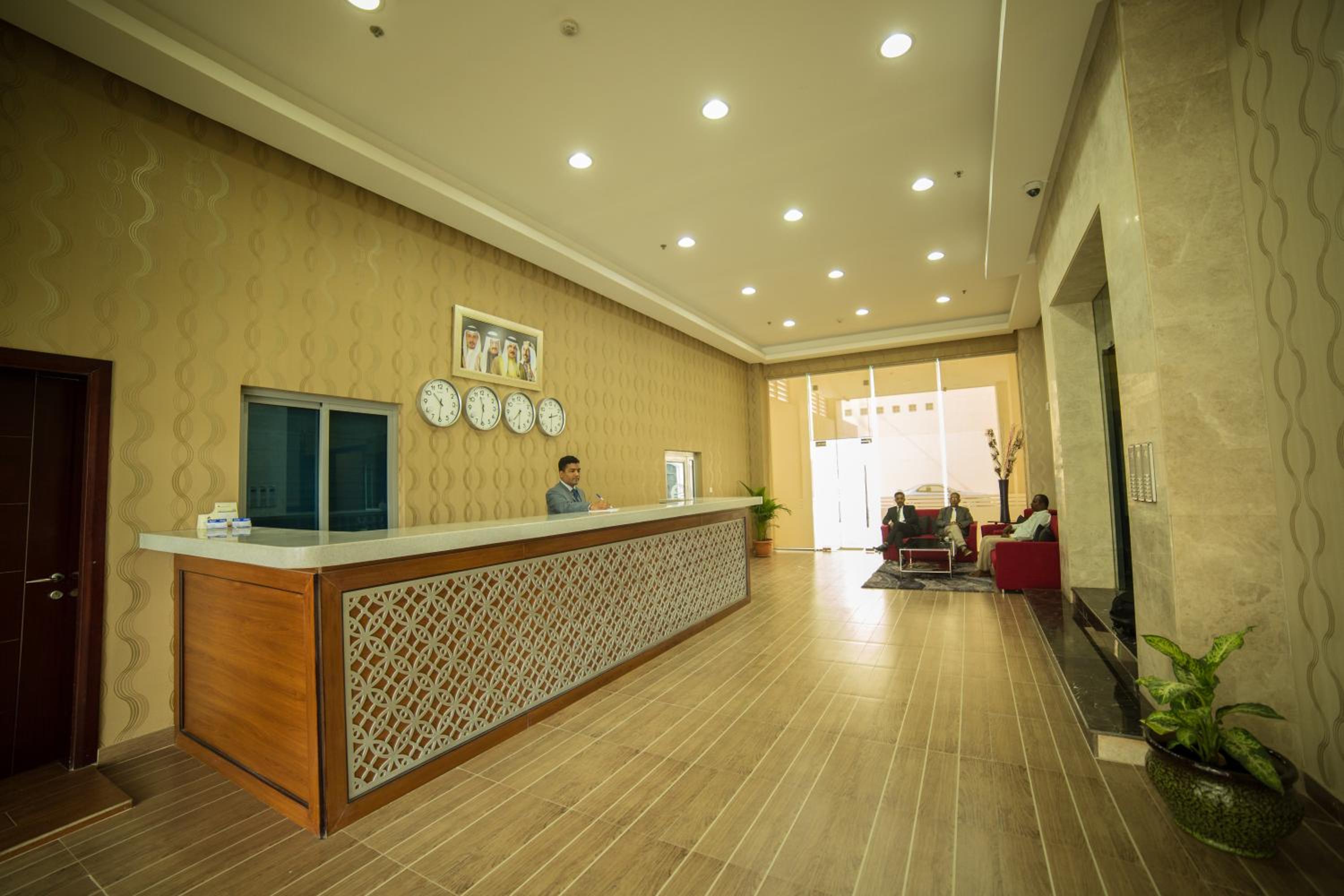 Golden Rose Luxury Suites (Royal Executive)