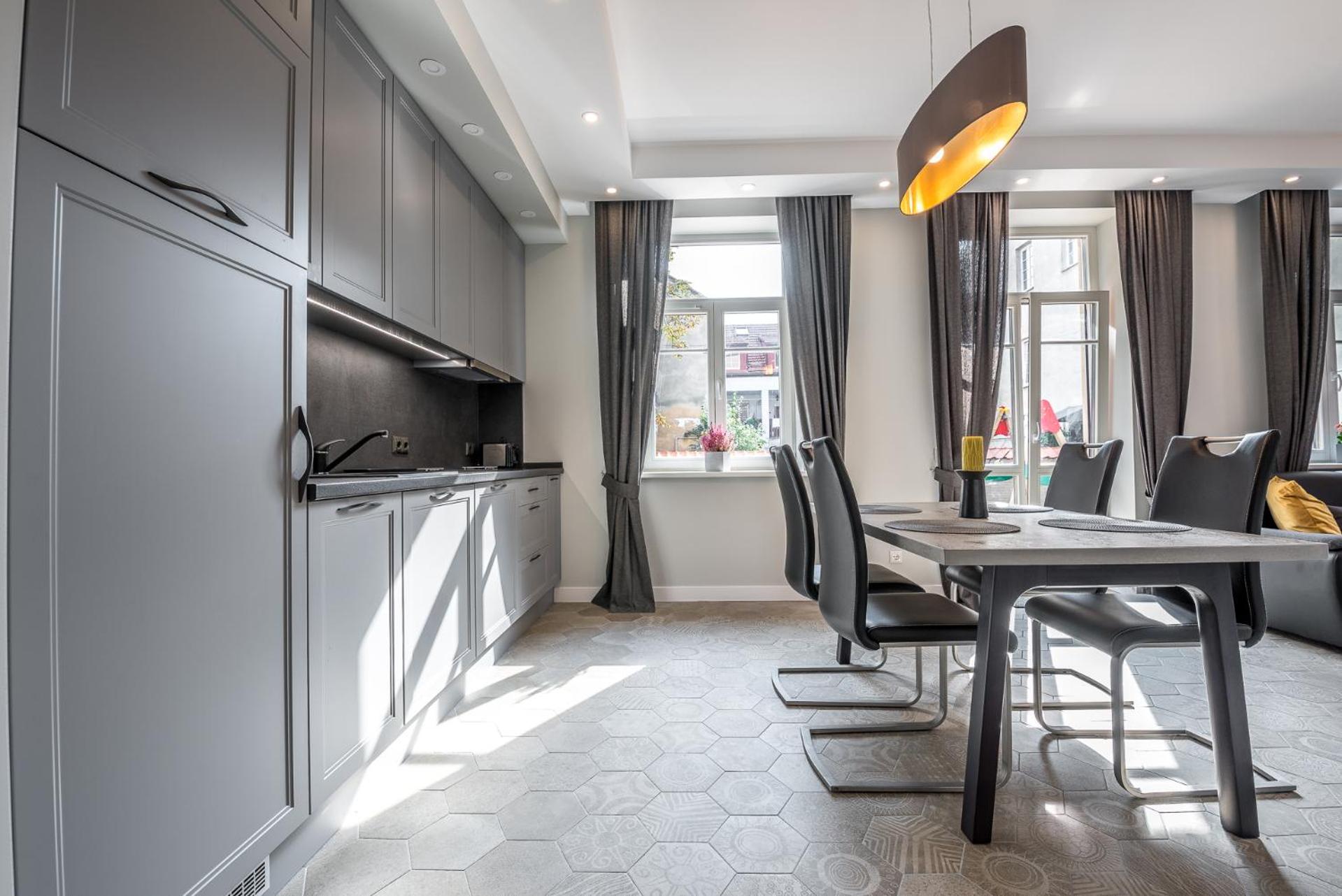 Uzupis apartments - Old Town view 5