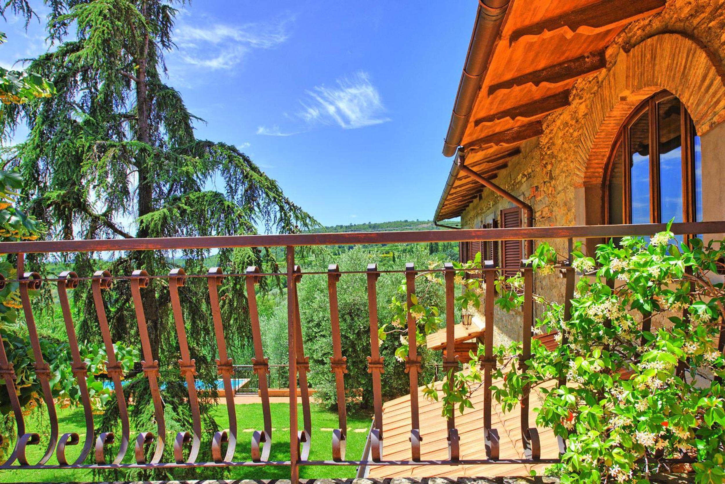 Villa Lorena by PosarelliVillas