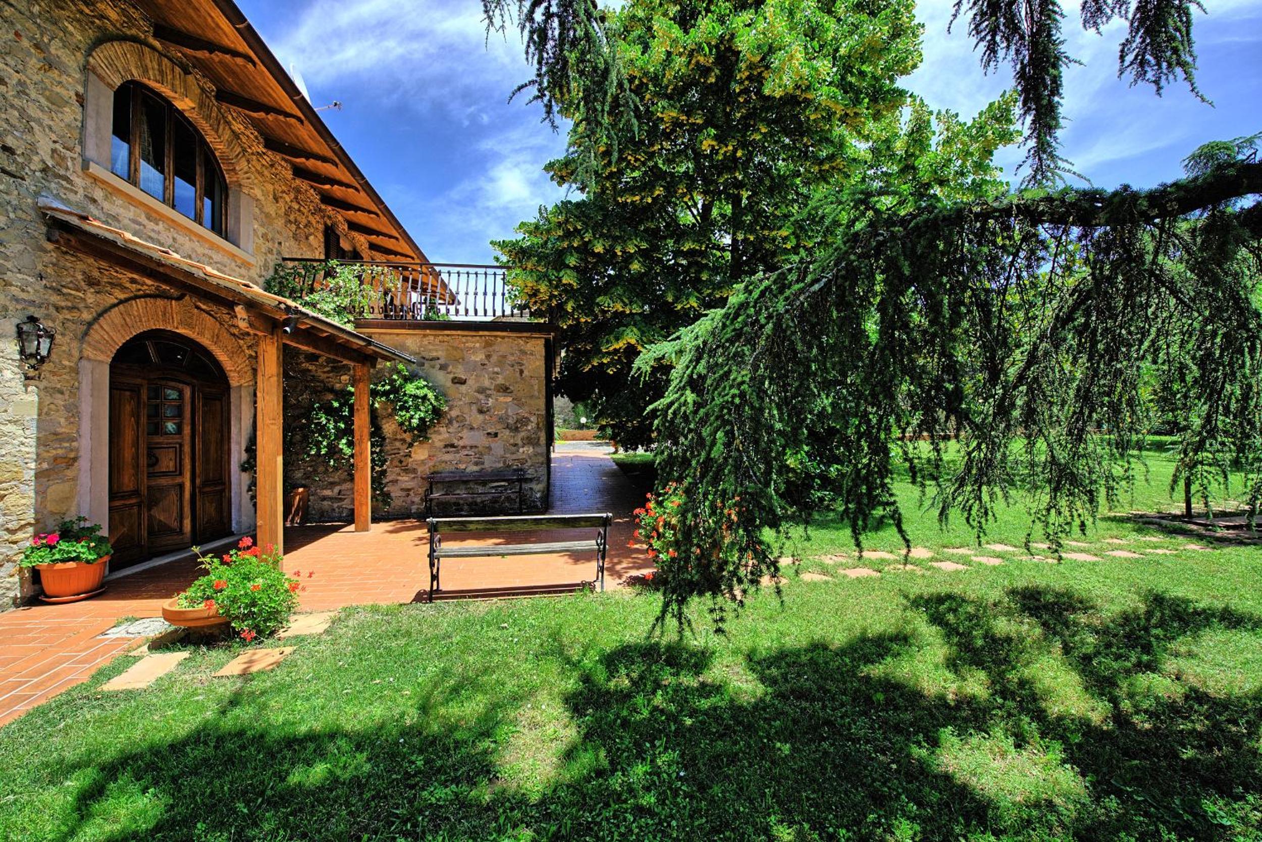 Villa Lorena by PosarelliVillas