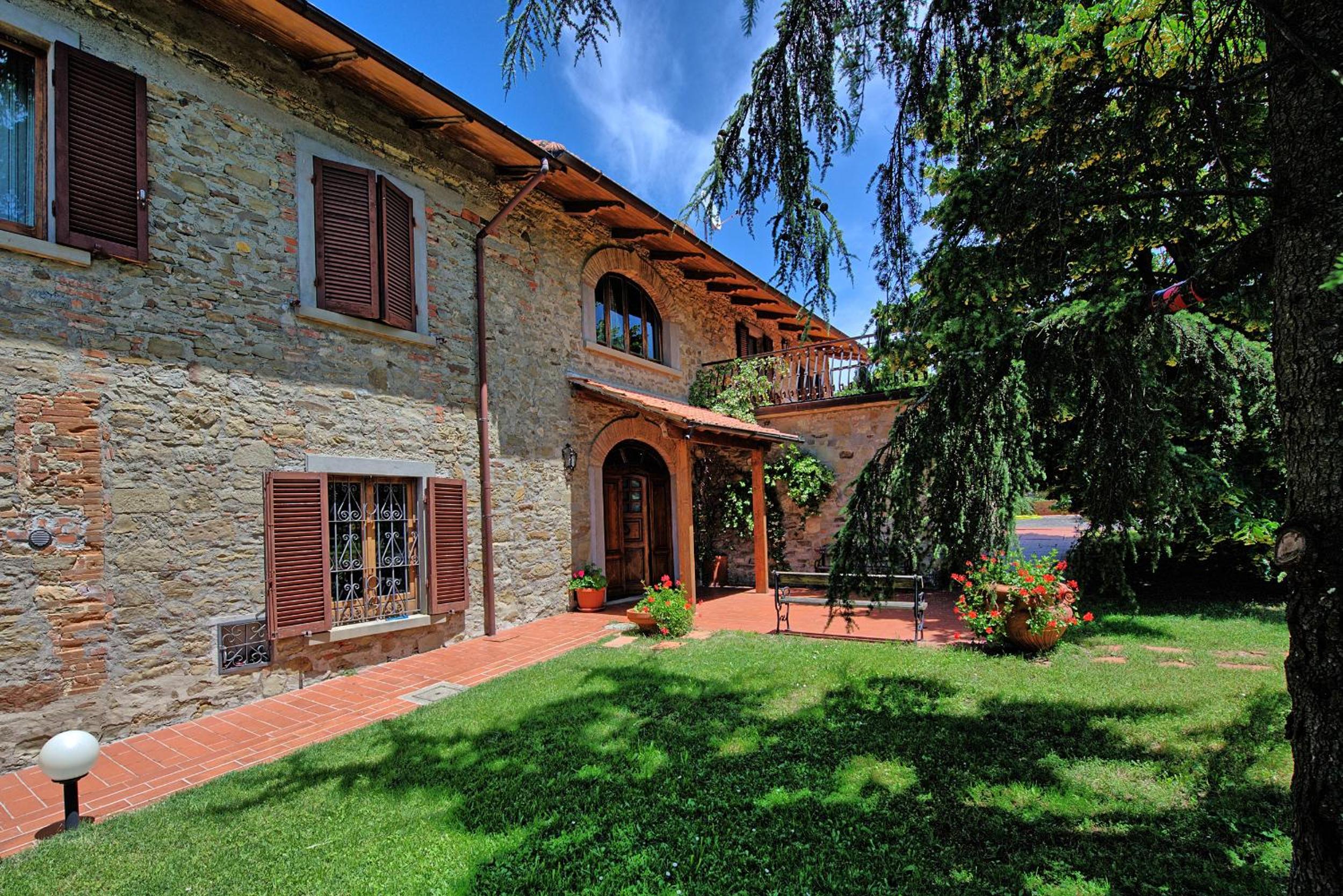 Villa Lorena by PosarelliVillas