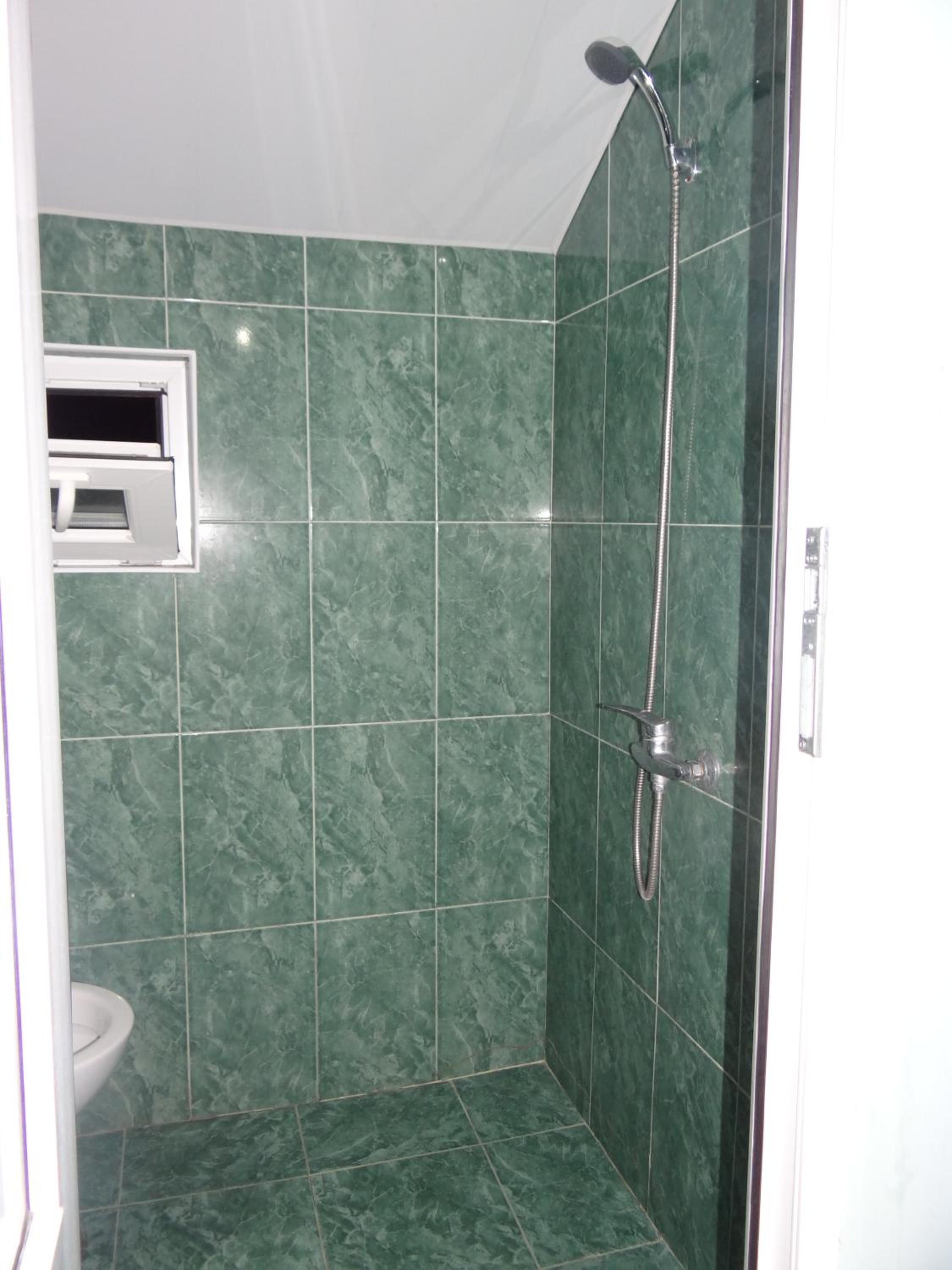 Photo 37