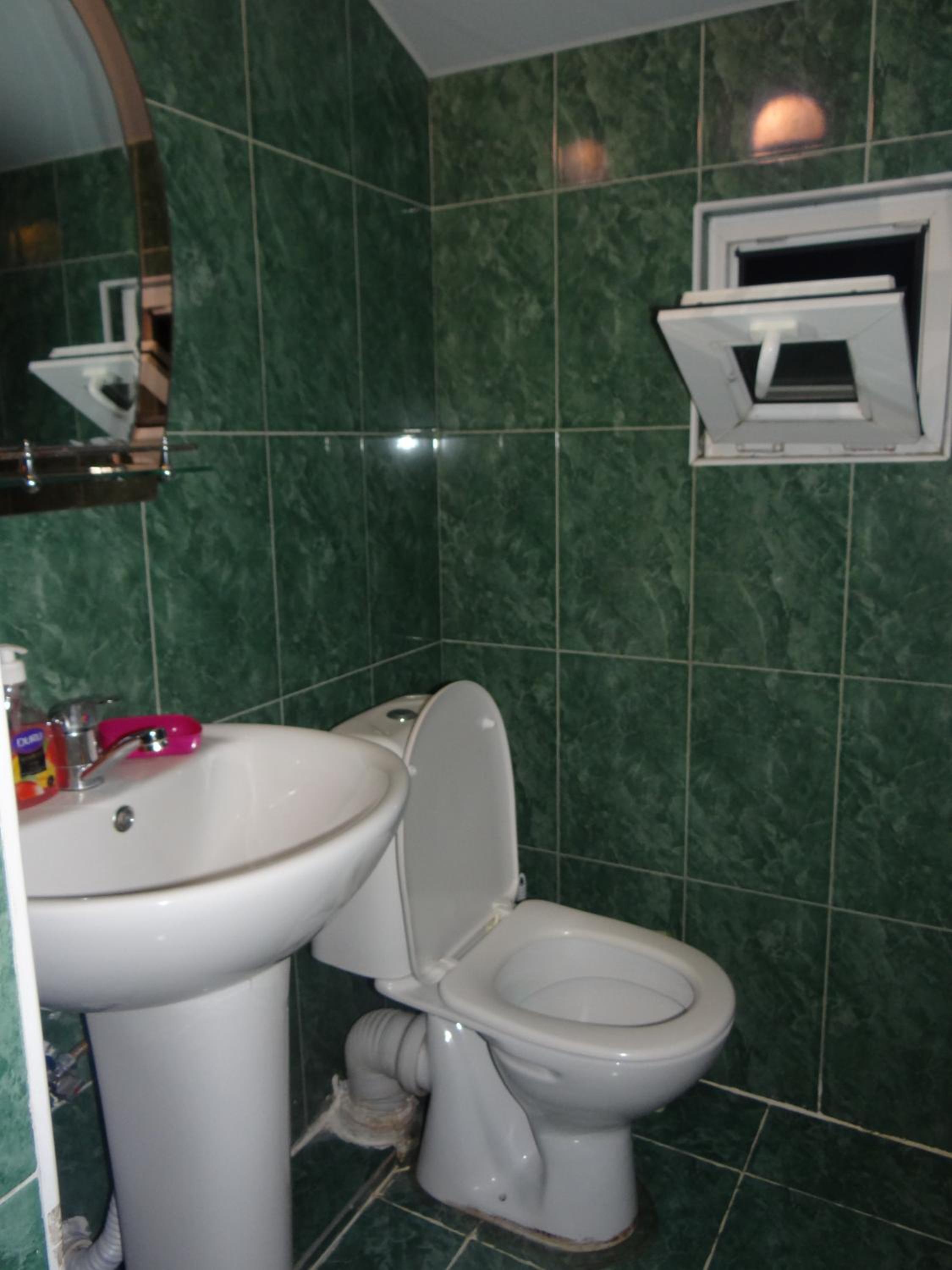 Photo 33