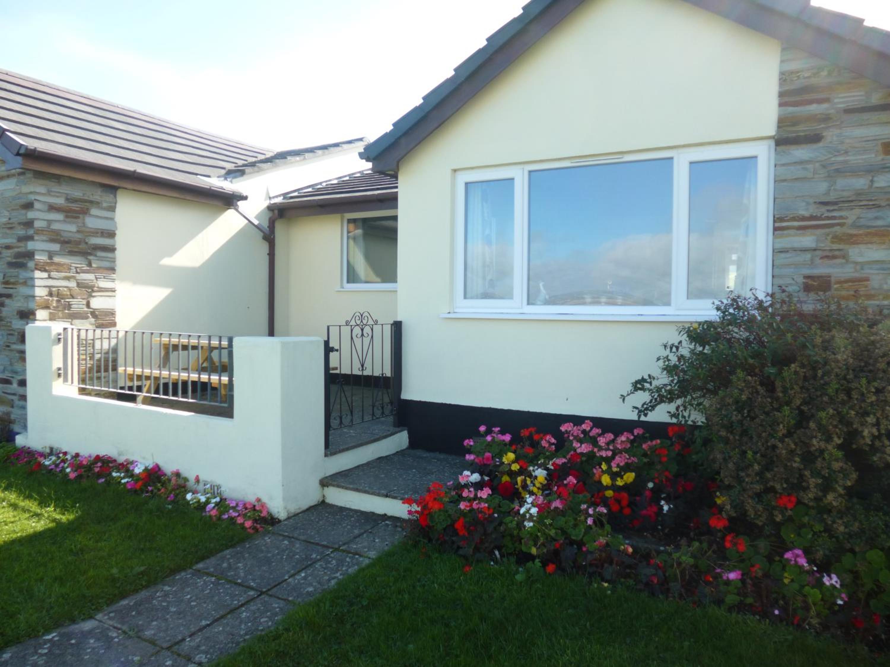 Bude Vacations - Beach View - Property Image 1