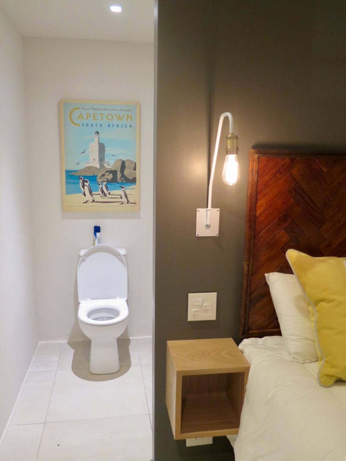 Cheviot Place Garden Apartment with Private Entrance