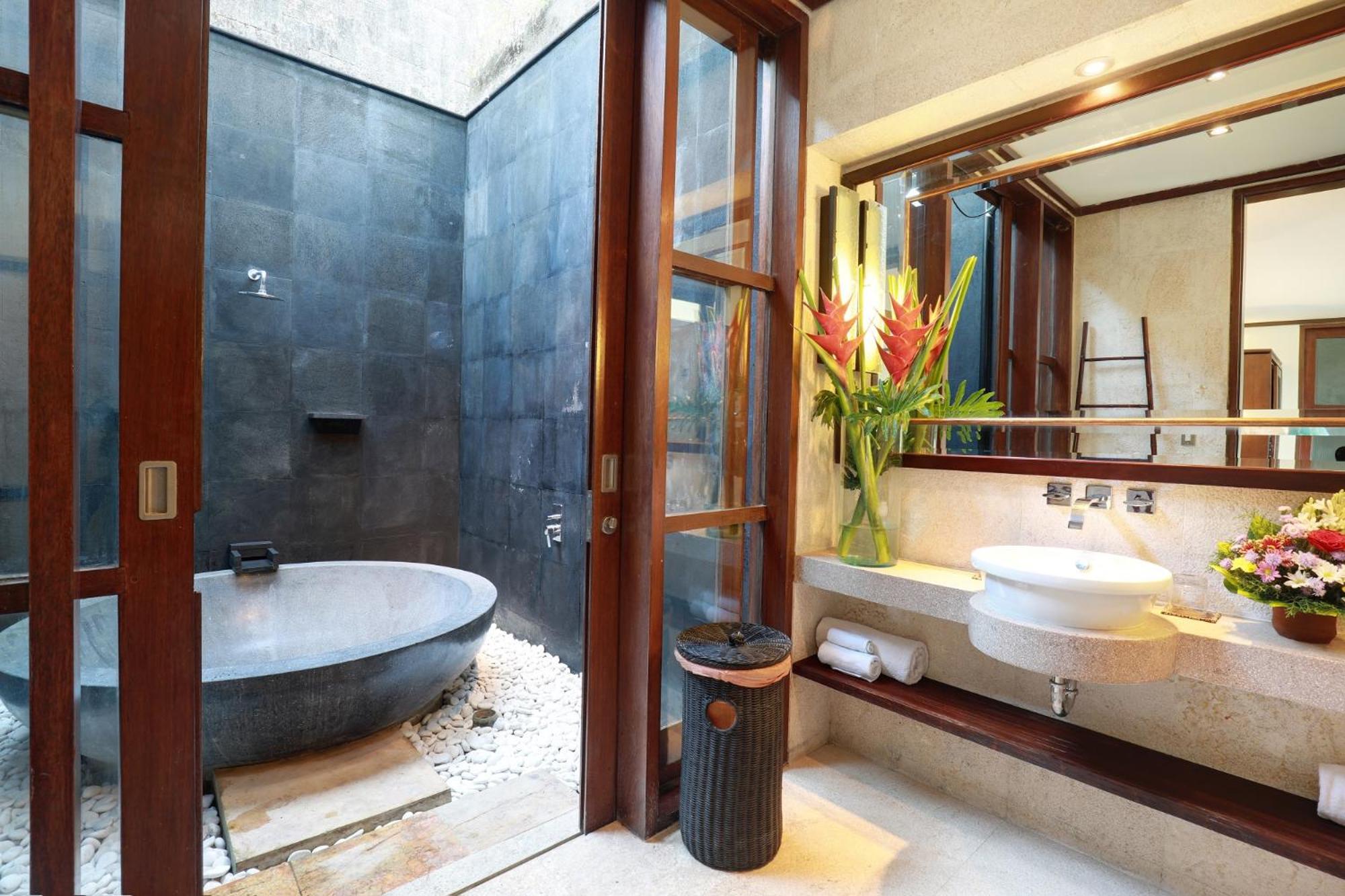 Villa The Cliff Hotman Paris VI Pandawa