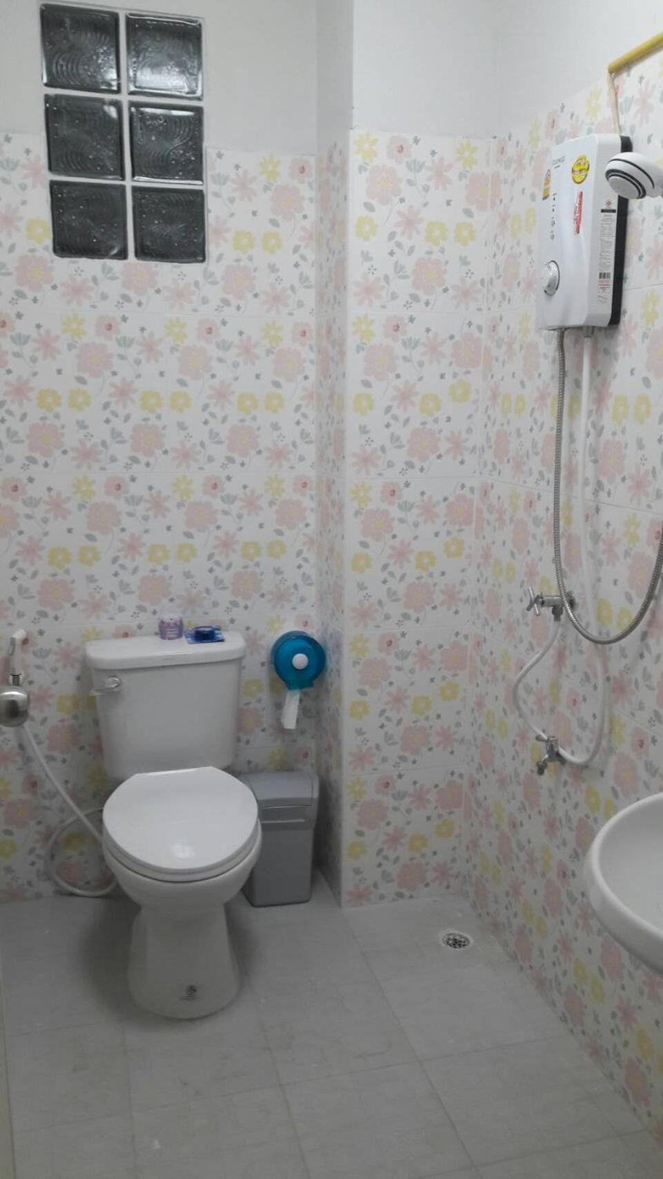 Danee Hostel