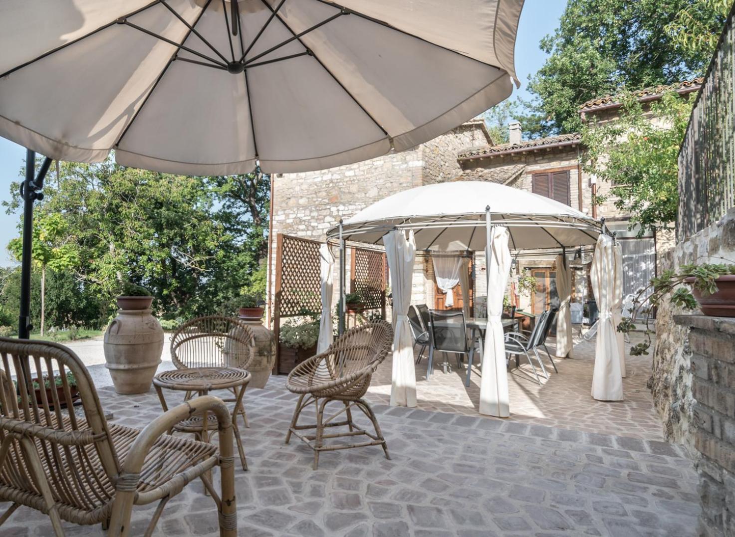 B&B Cantico Delle Creature