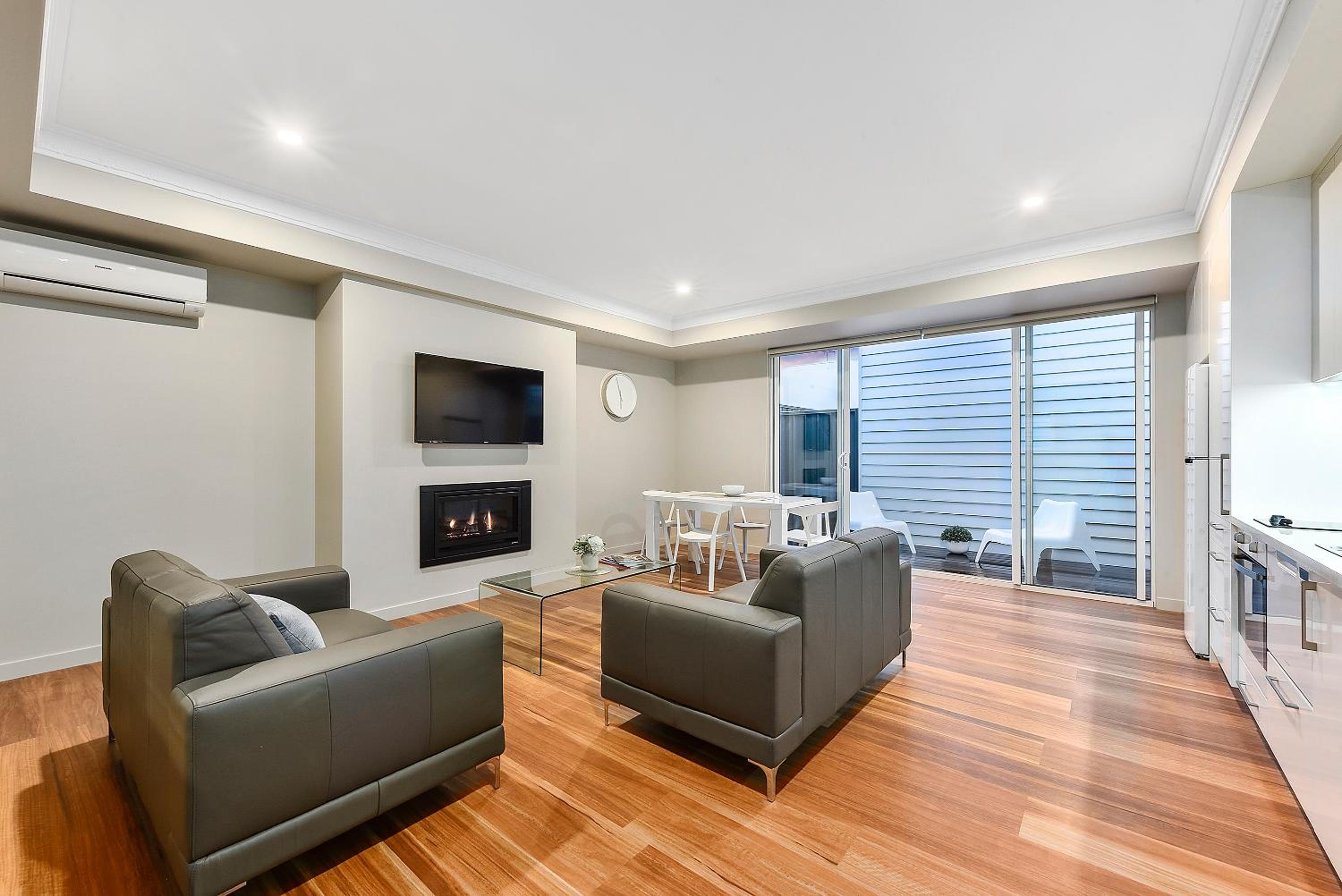 Aloha Central Luxury Apartments