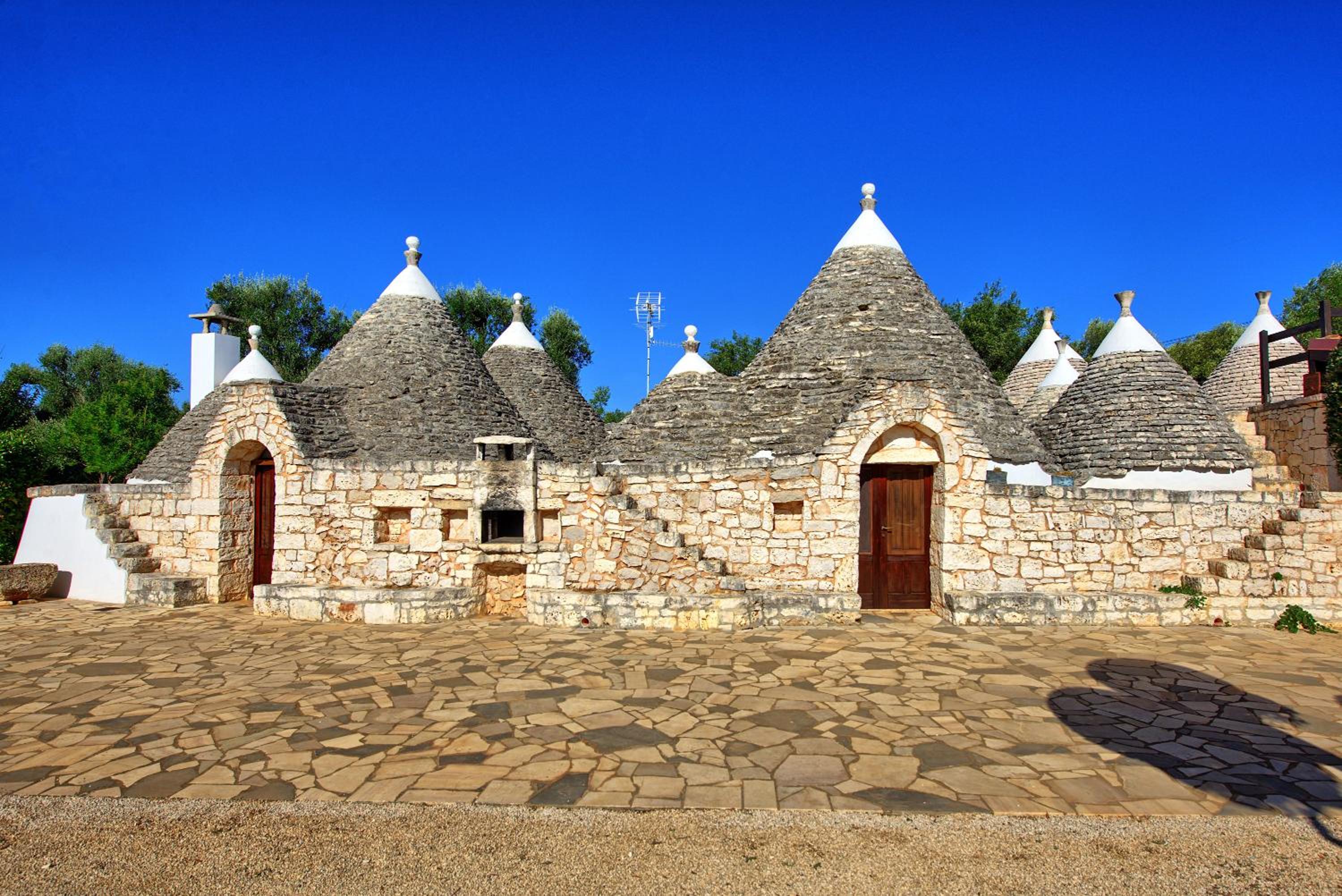 Hotel Trullo Santo Stefano by PosarelliVillas - Image 1