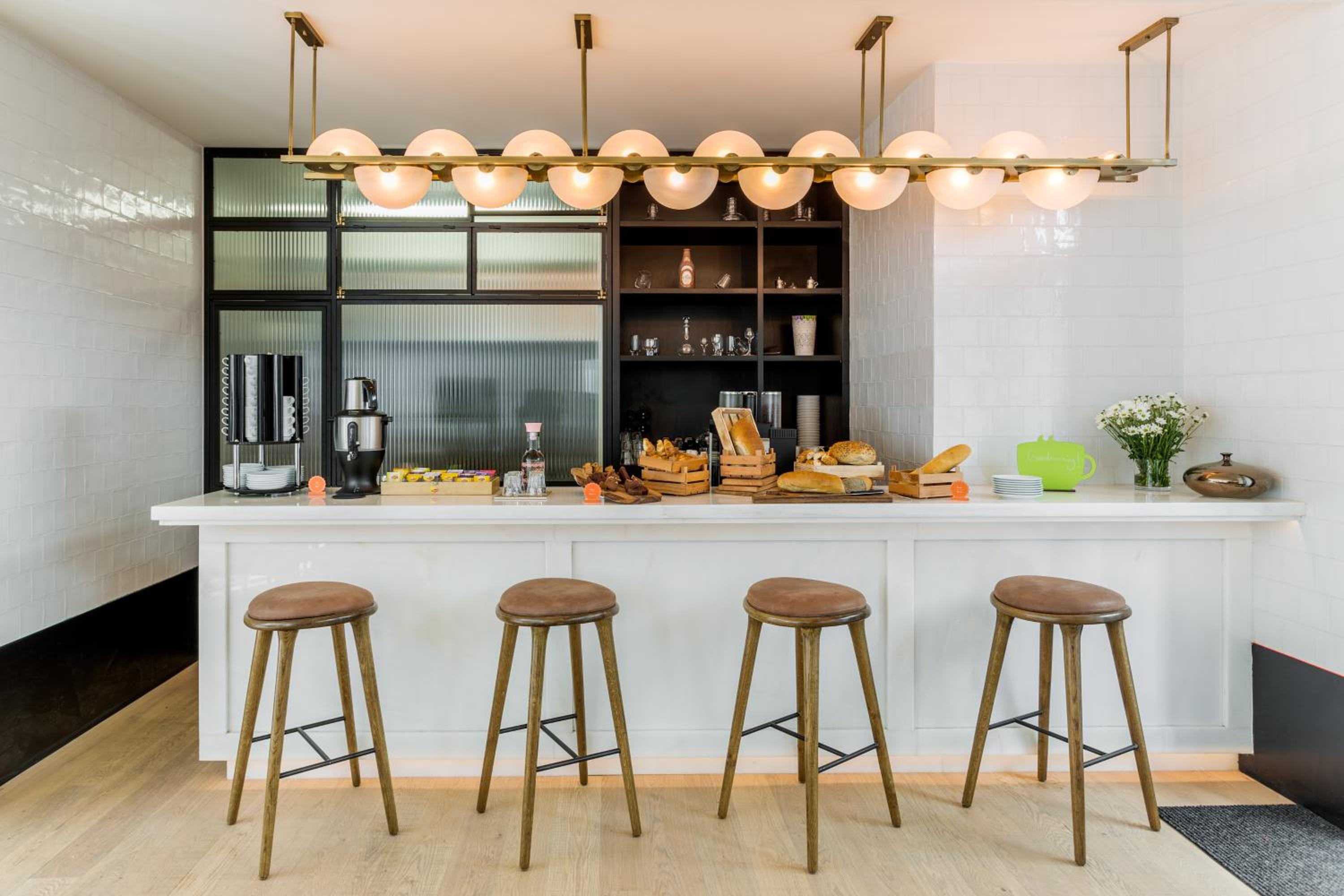 Room Mate Emir - Image 71