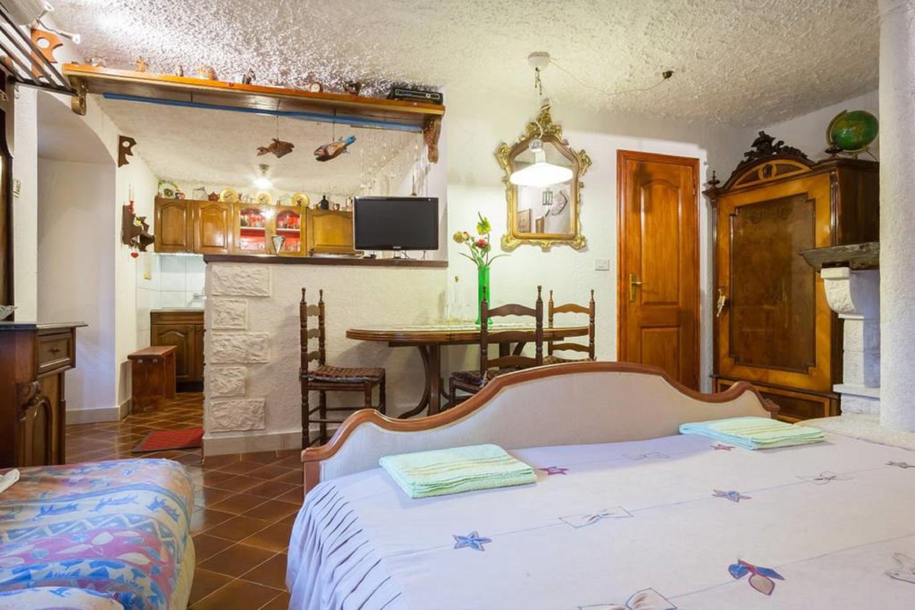 Bluemarine Rooms & Apartments
