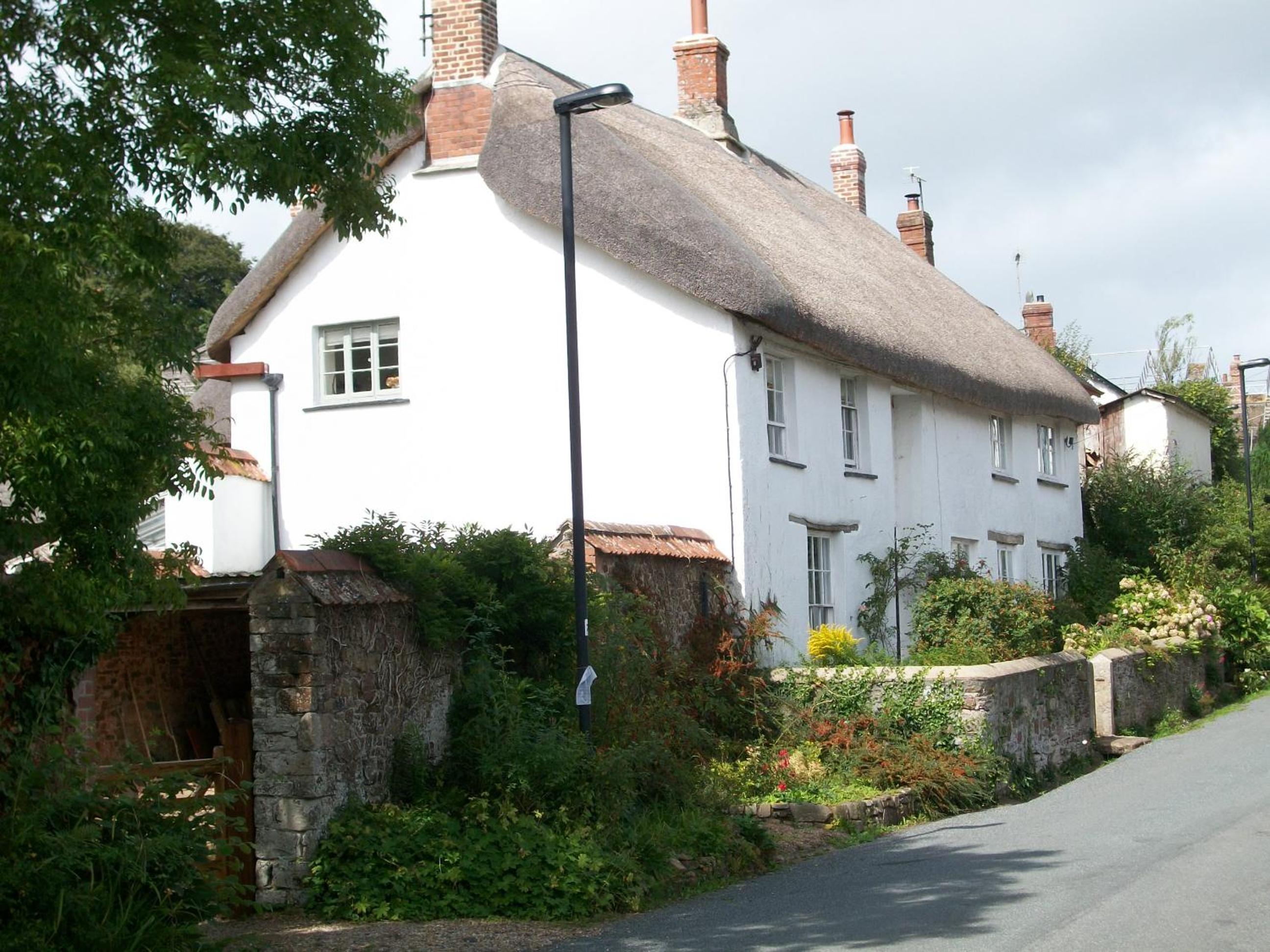 Okehampton Vacations - Middletown Farmhouse BB - Property Image 1
