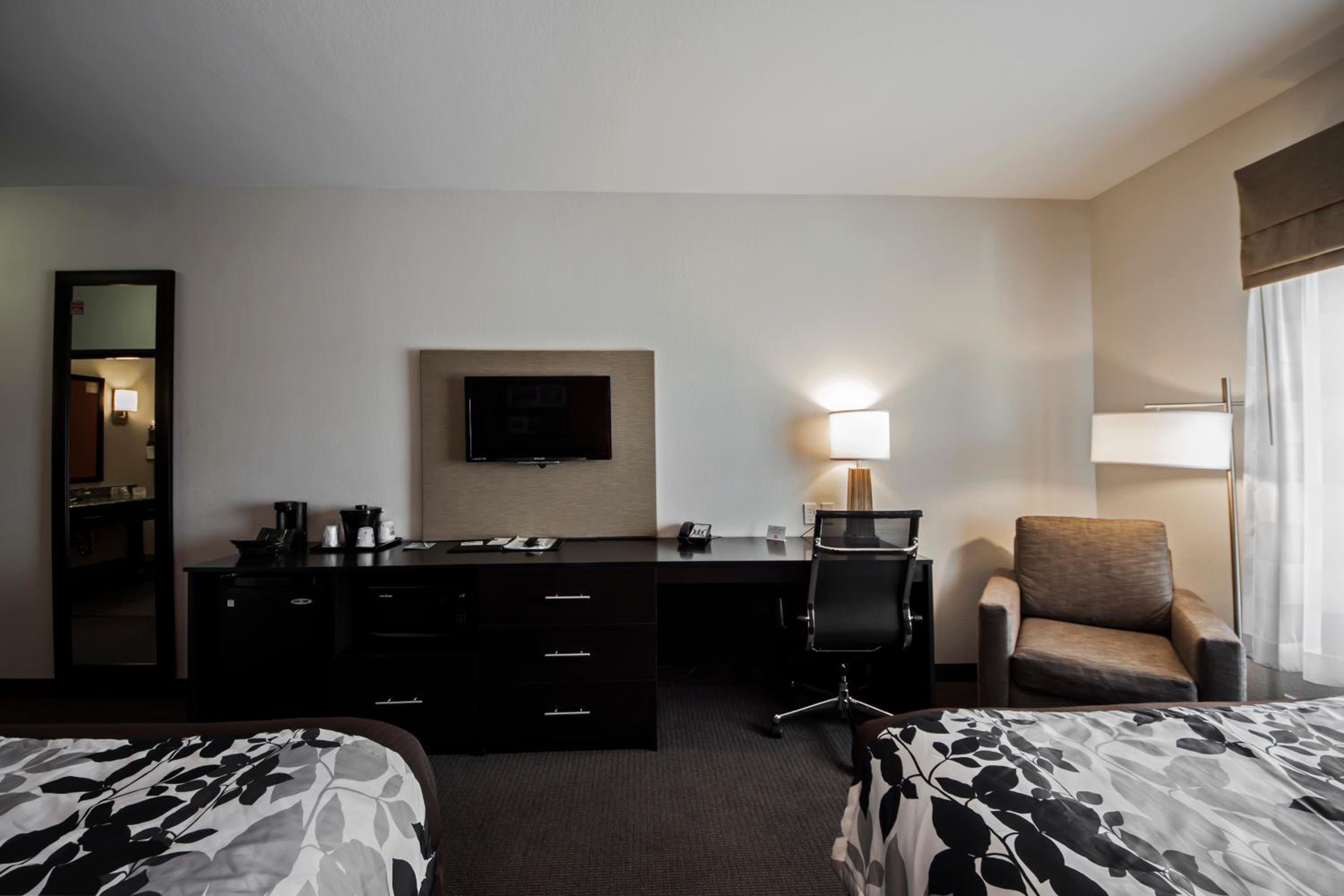 Sleep Inn & Suites Hennessey