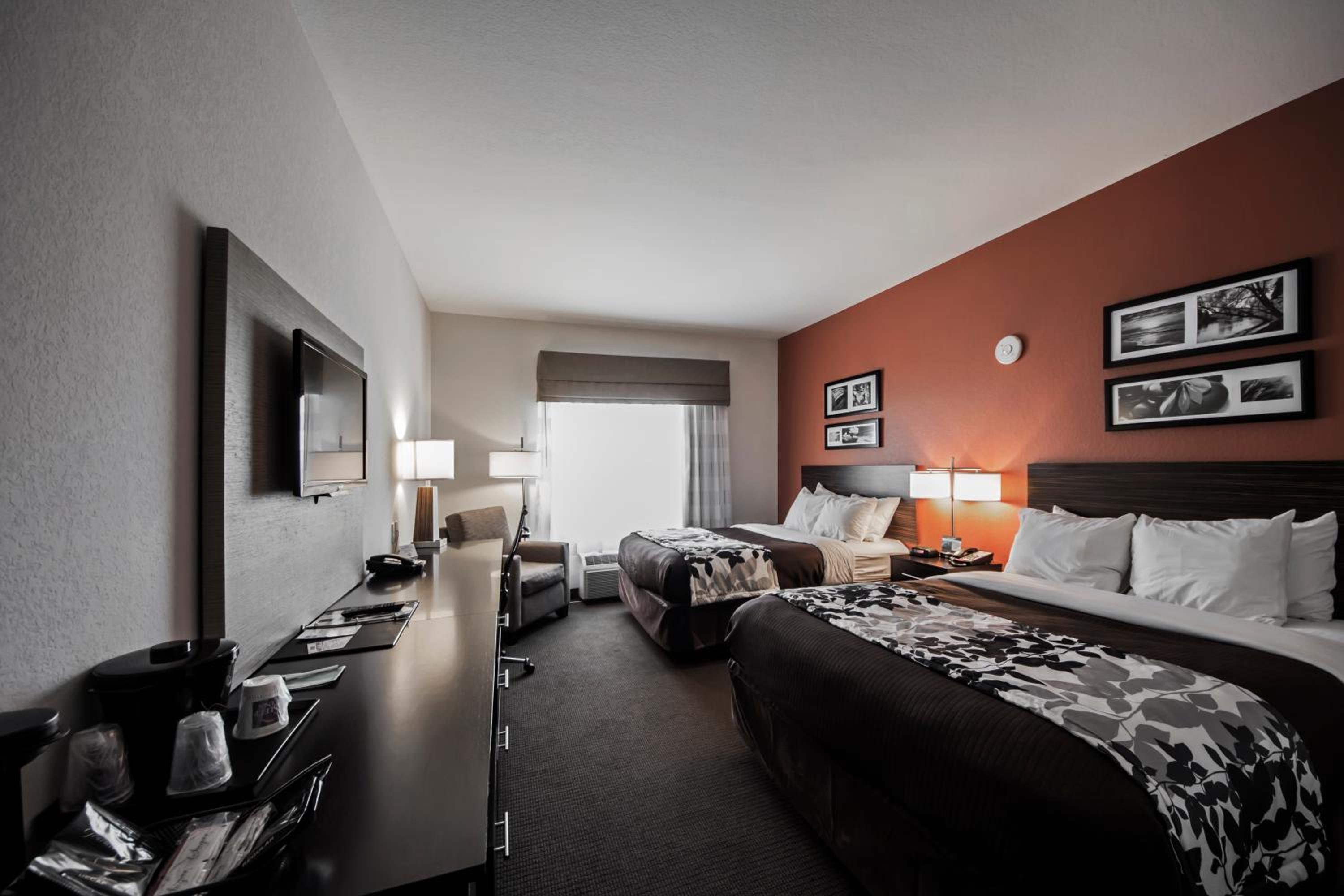 Sleep Inn & Suites Hennessey