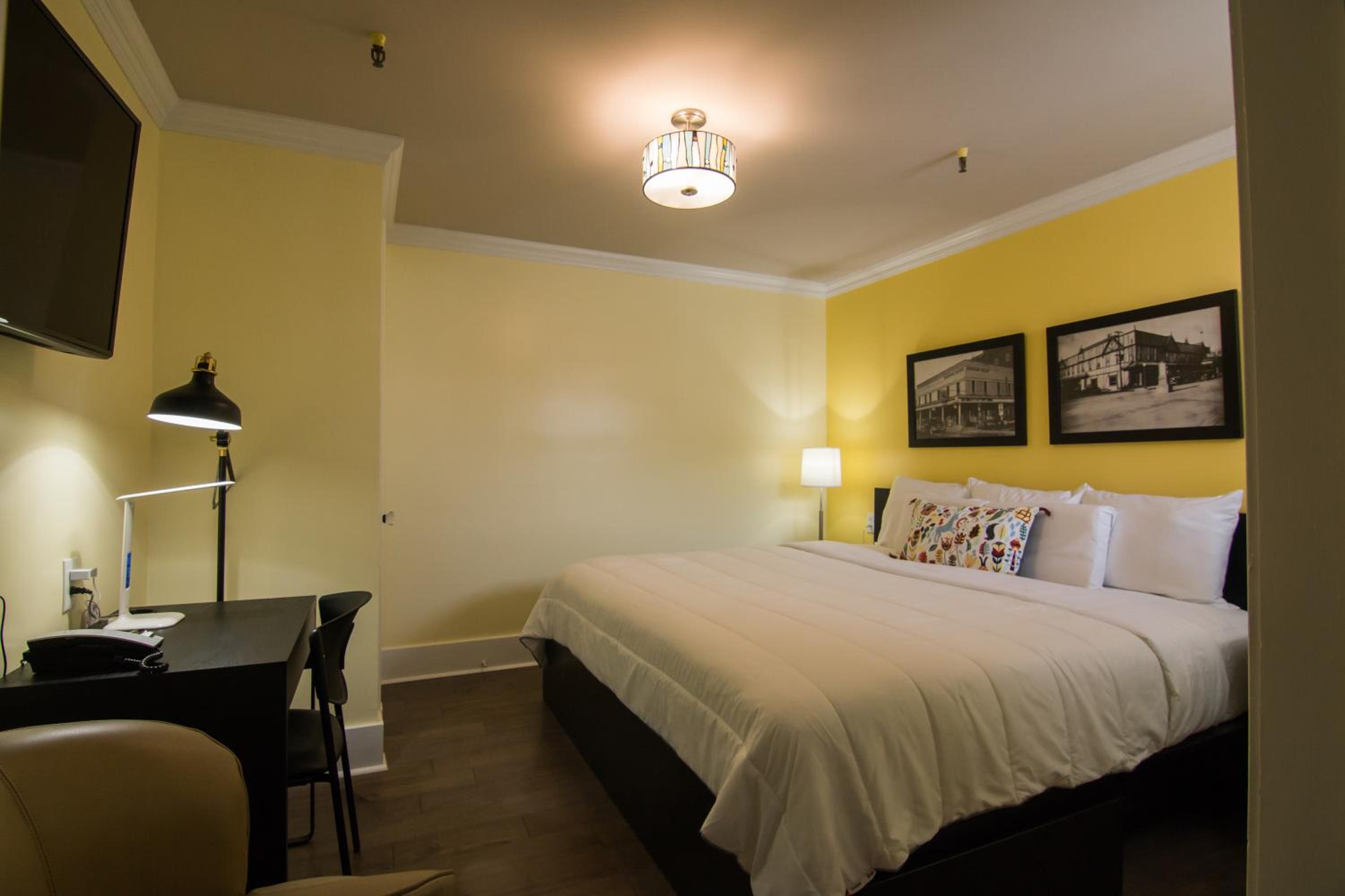 The Sherman Inn