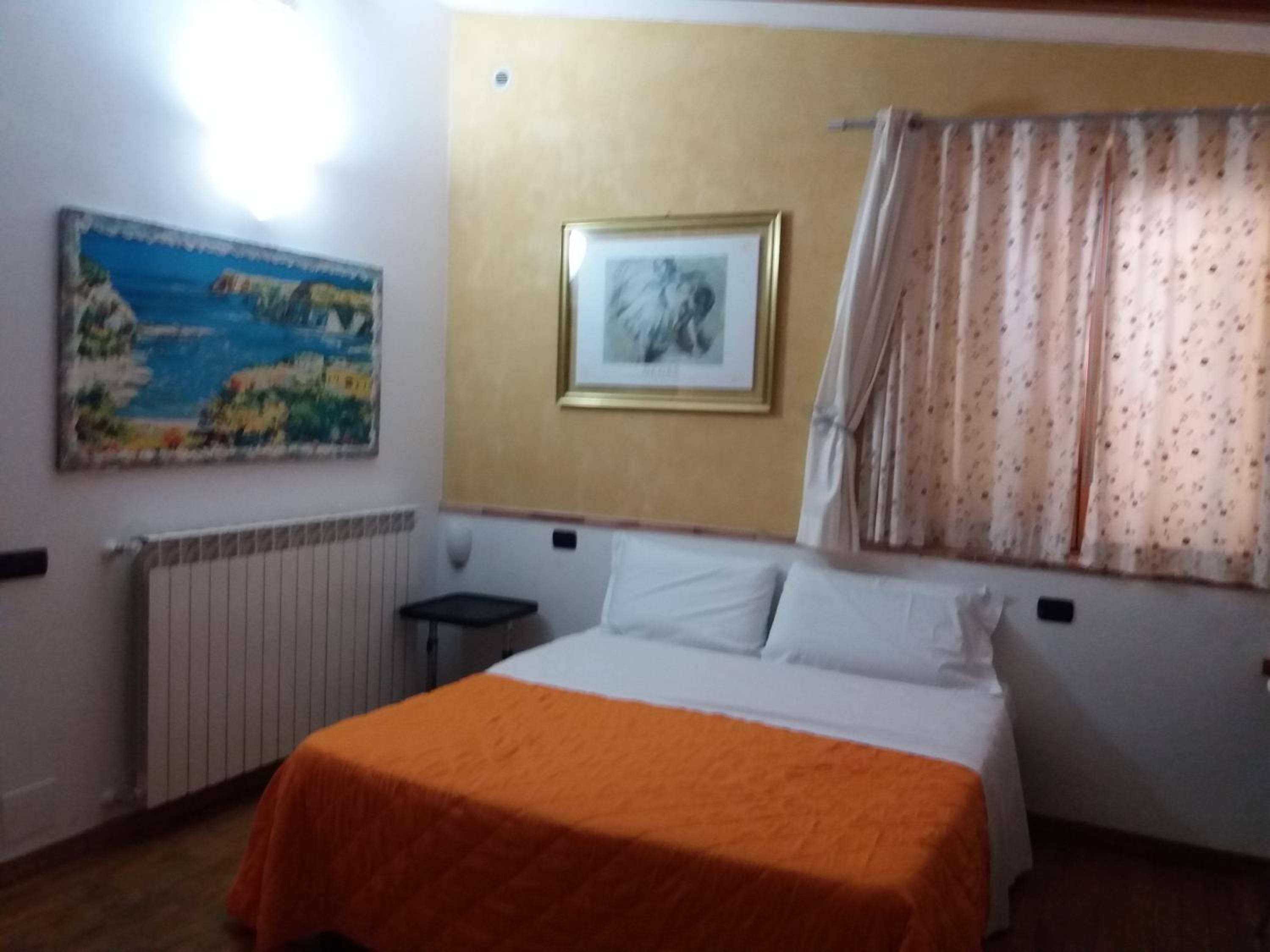 Villa Mola Bed And Breakfast