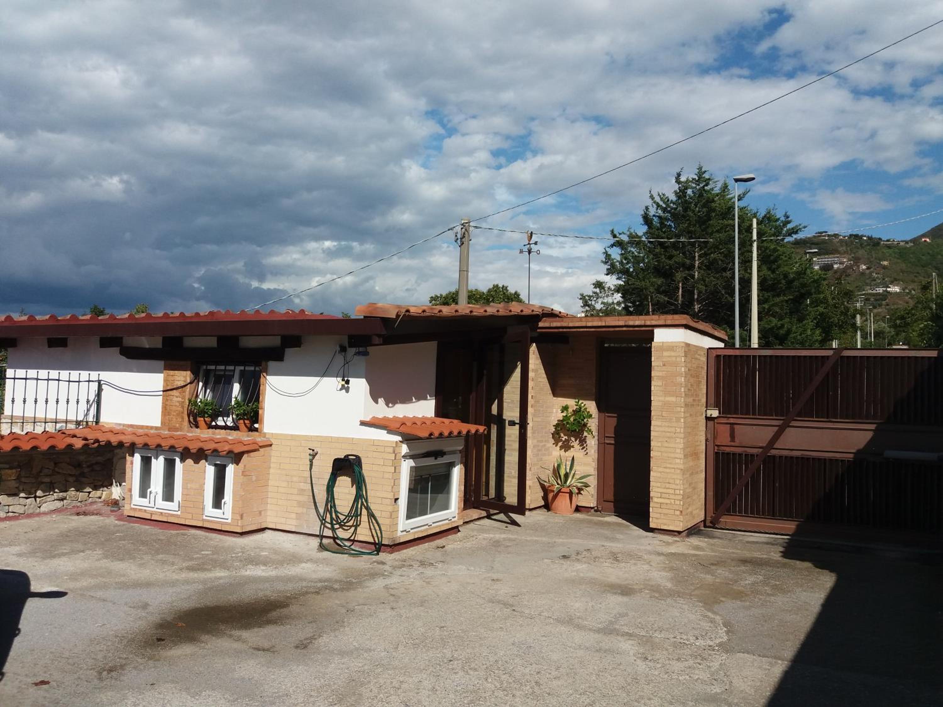 Villa Mola Bed And Breakfast