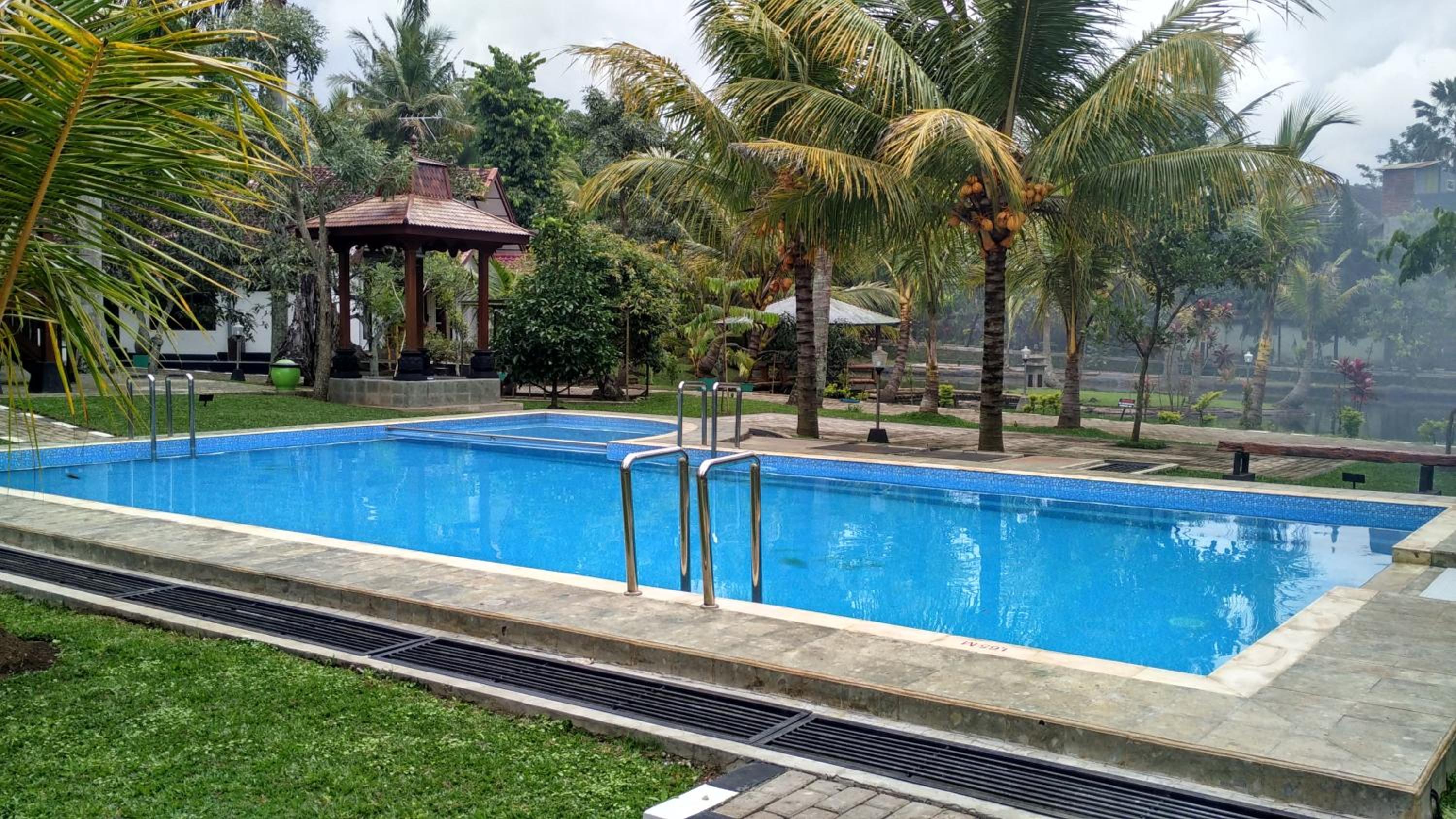 Hotel Derumah Rindu Alam