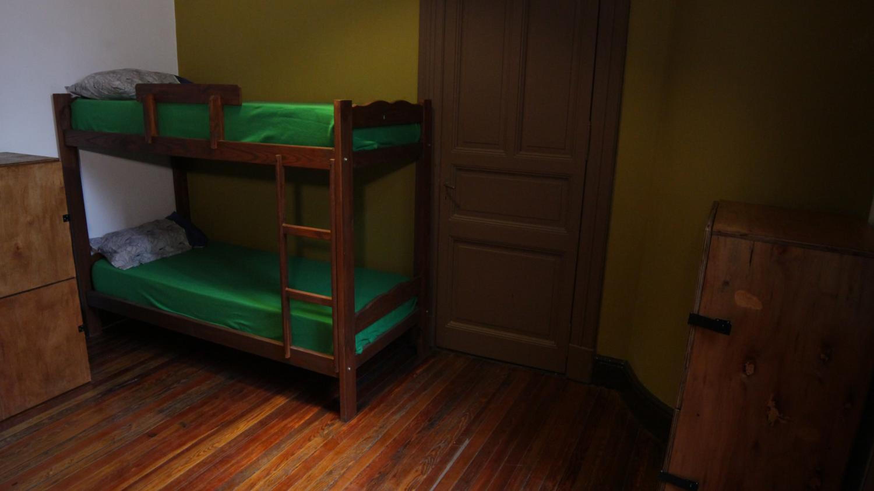 Hostel Brava mansa
