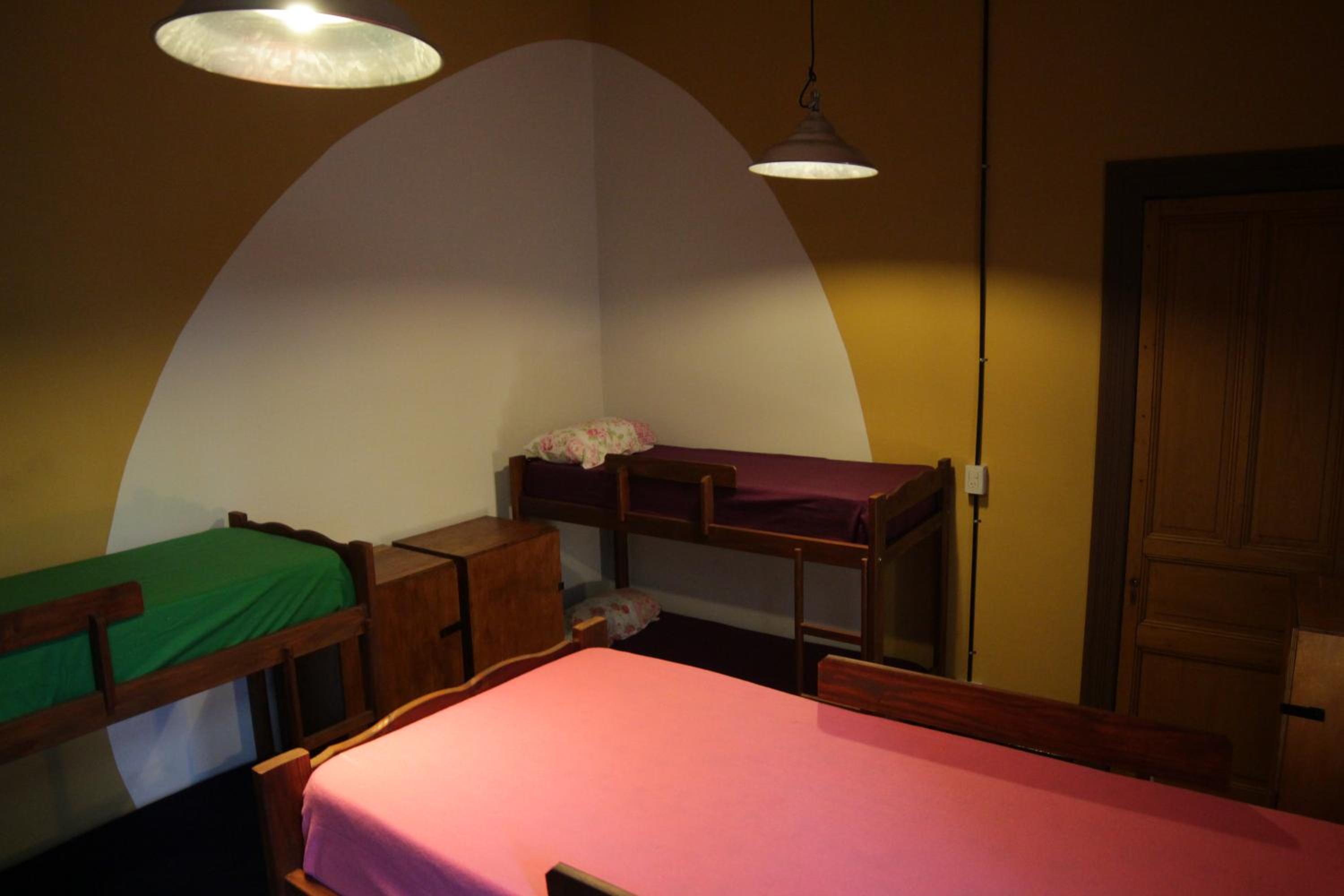 Hostel Brava mansa