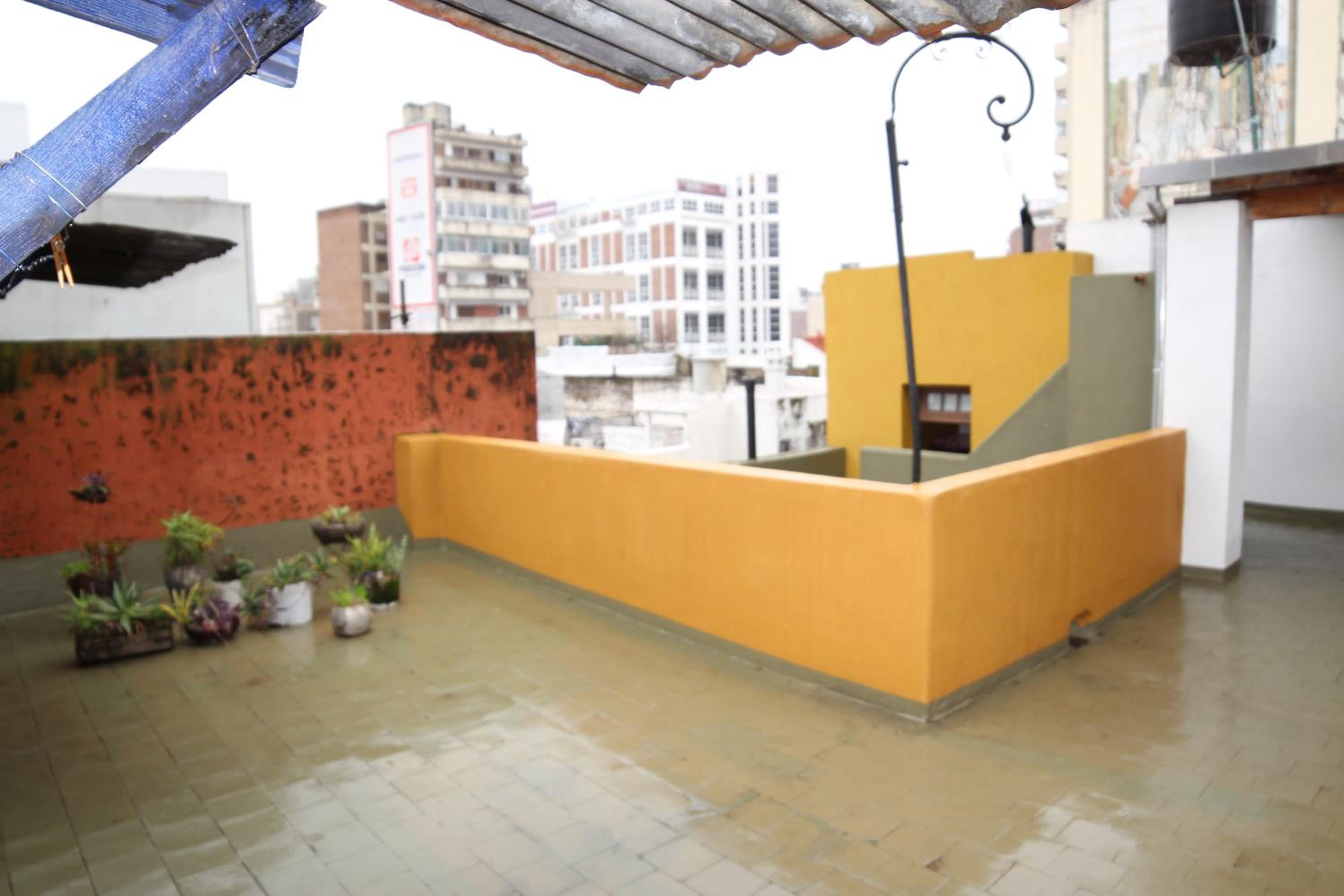 Hostel Brava mansa