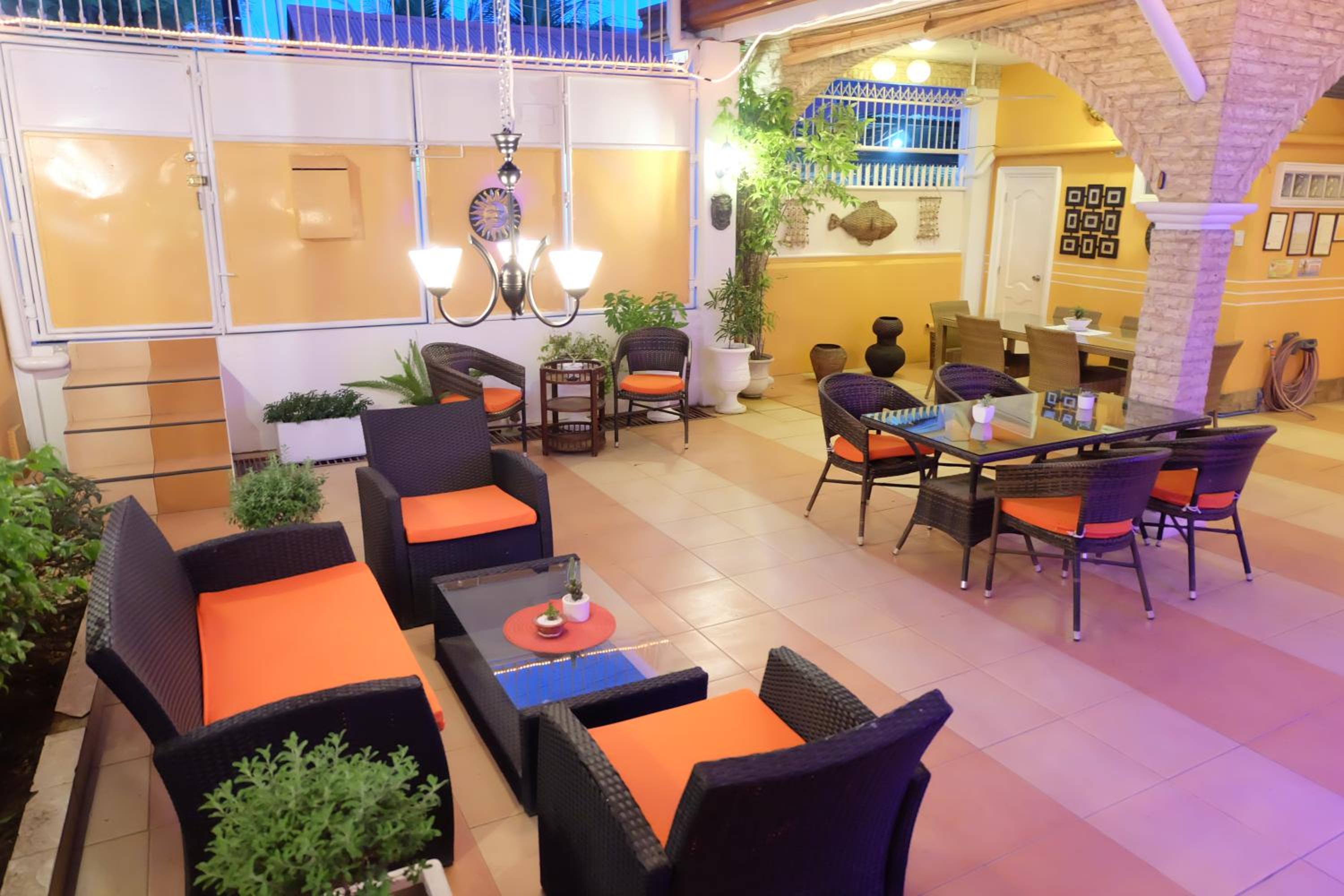 lounge