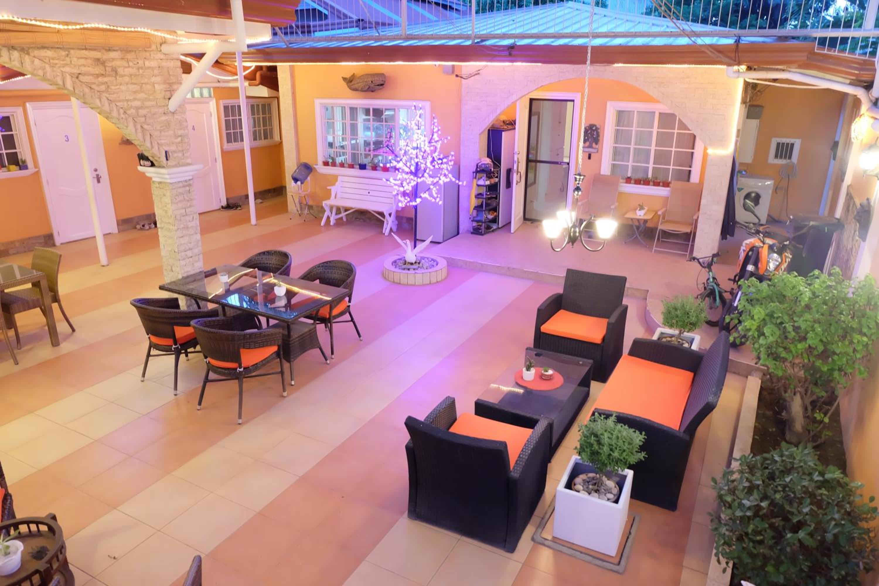 lounge
