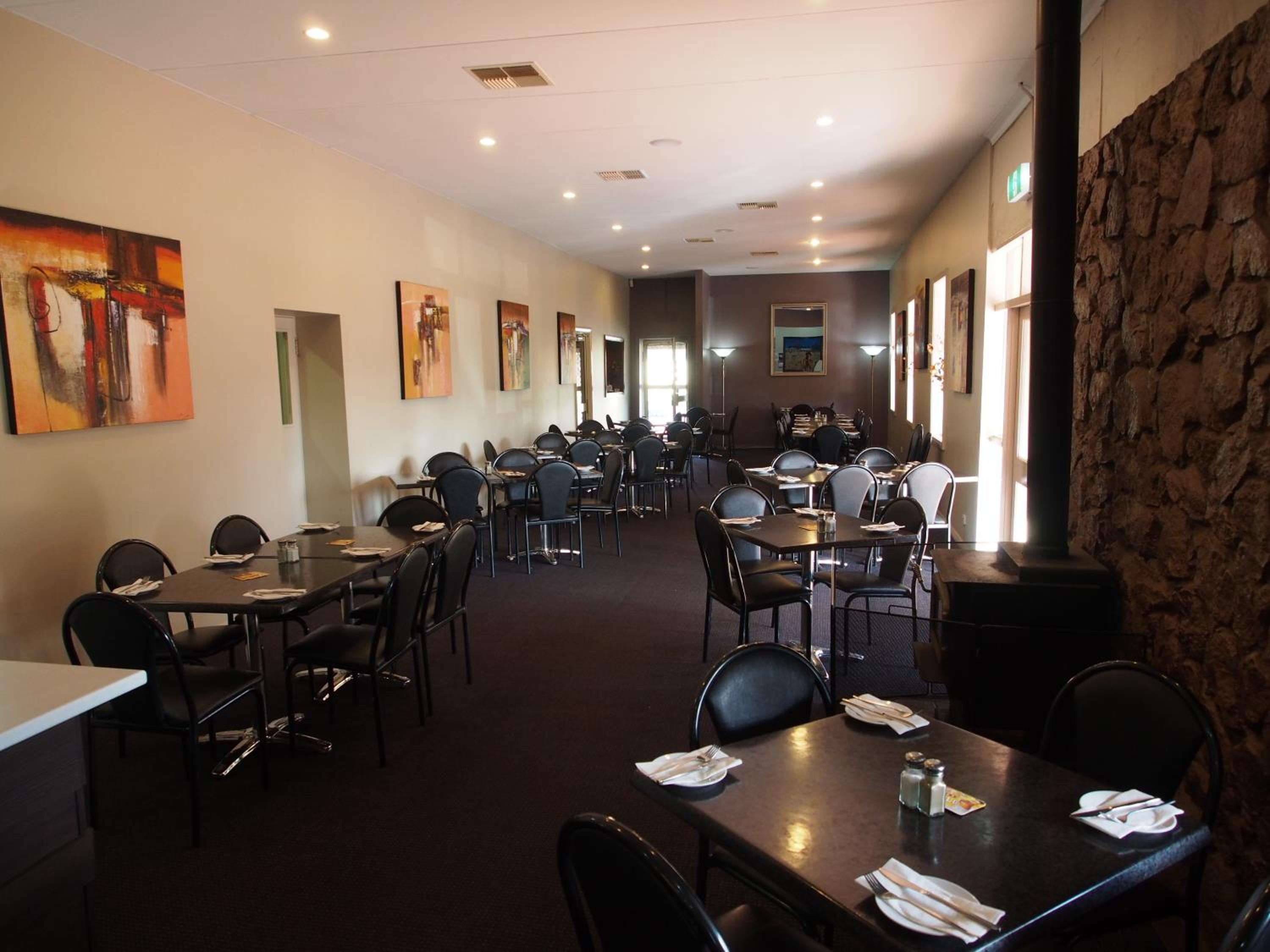 Dongara Hotel Motel