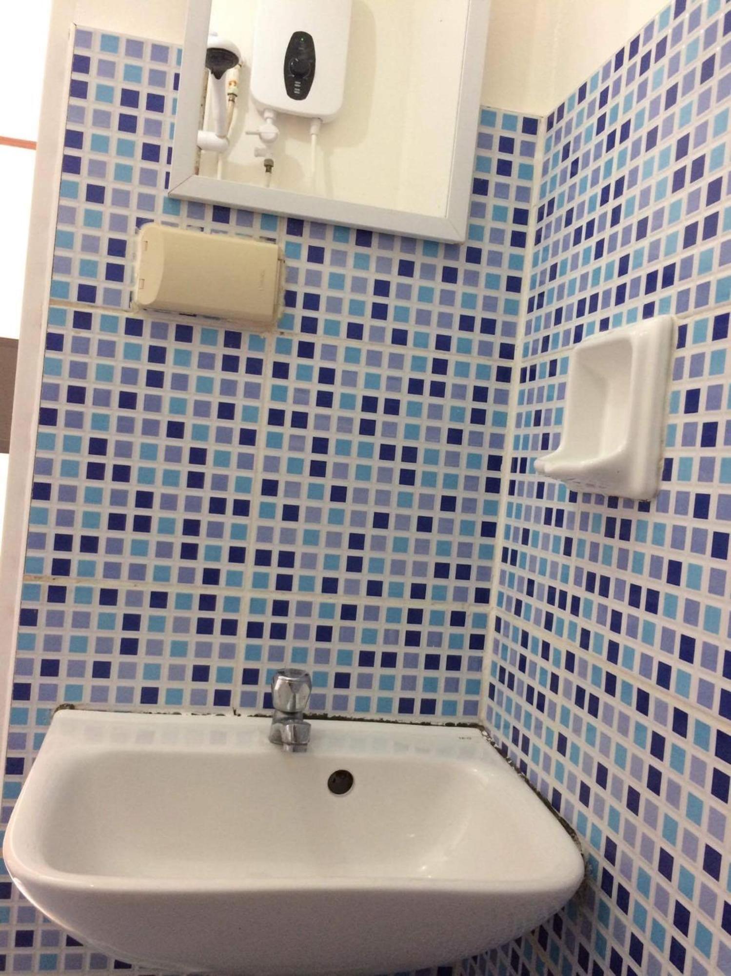 InnBox Bed & Bath