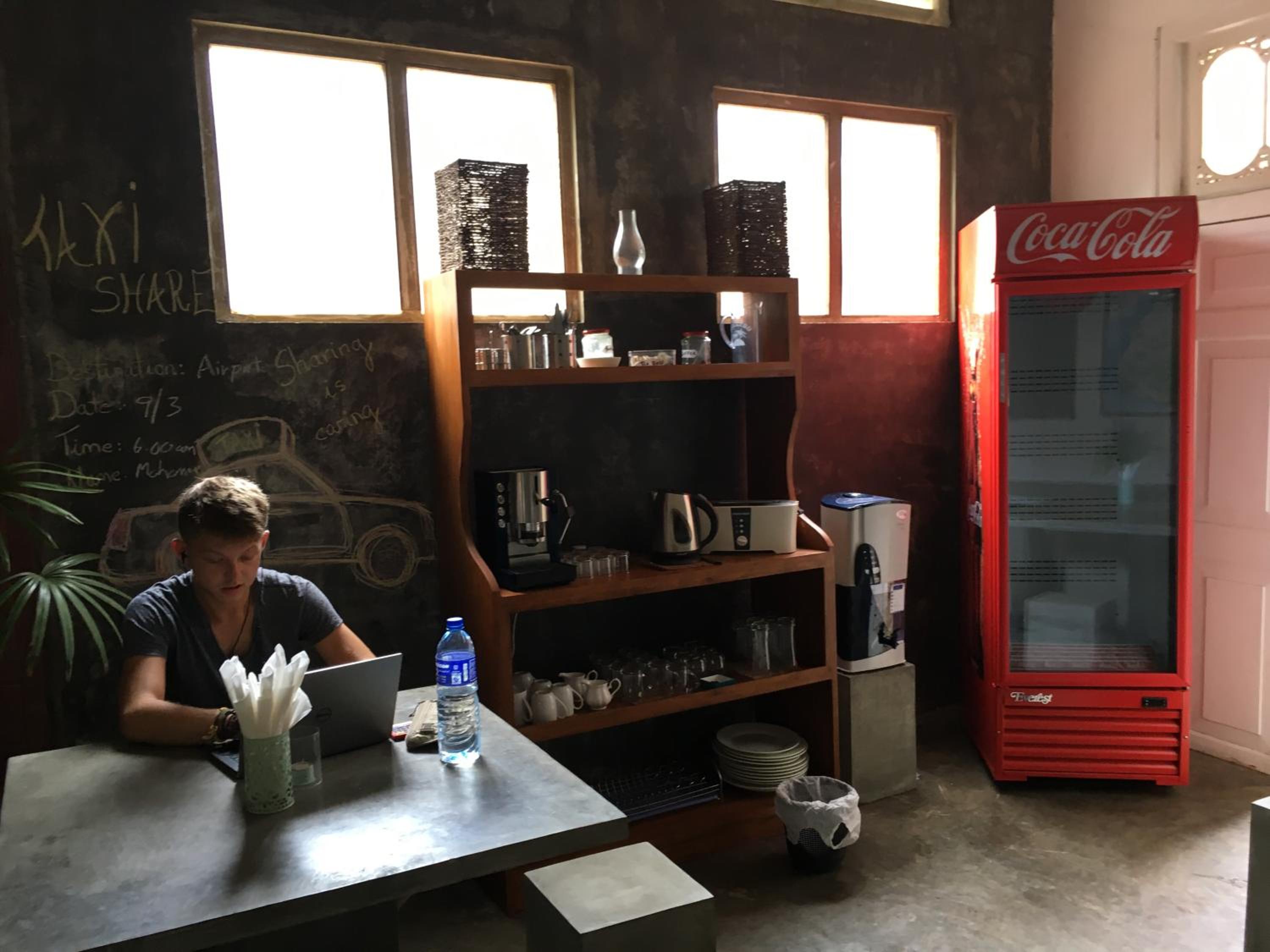 Colombo Beach Hostel
