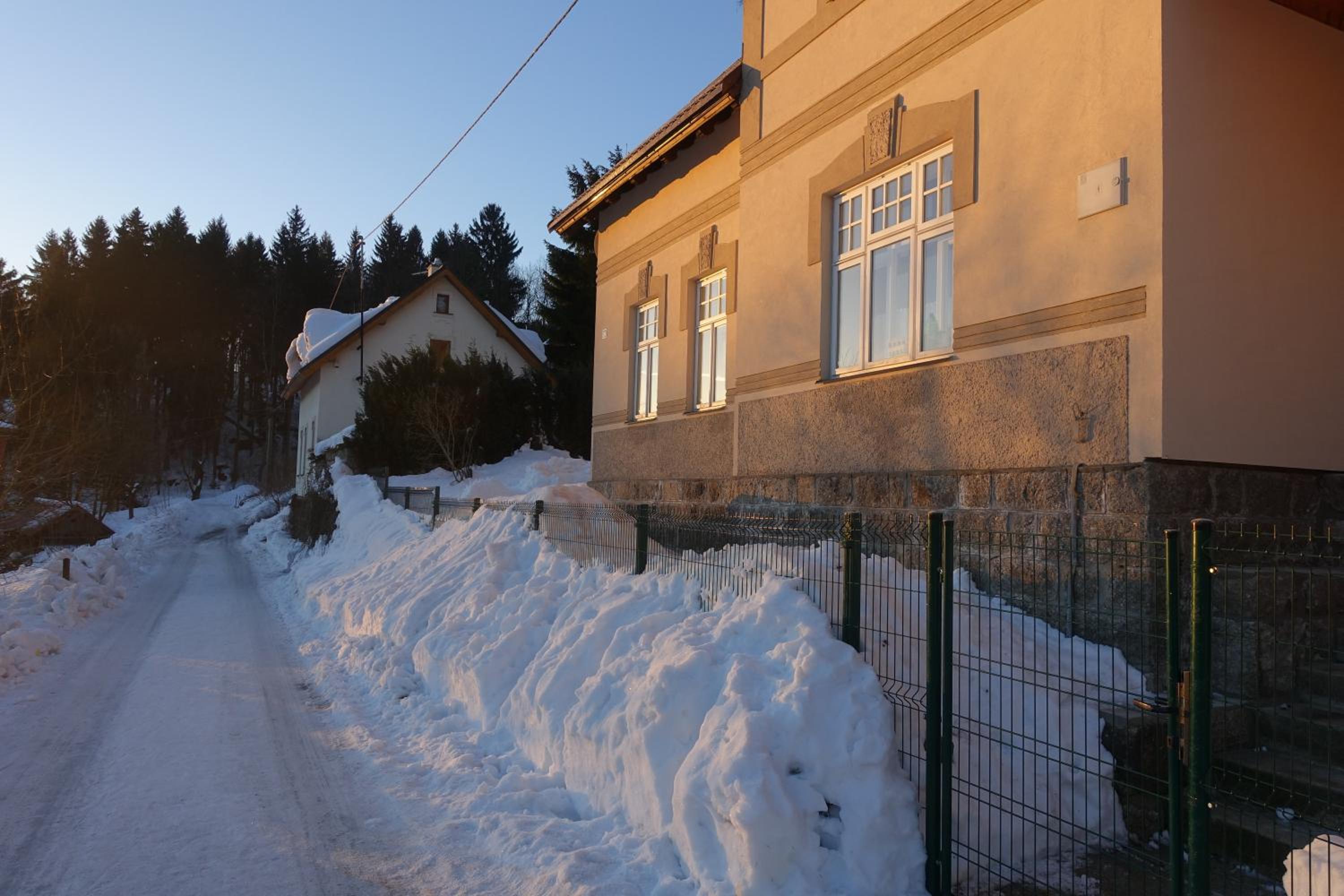 Ašika view 3