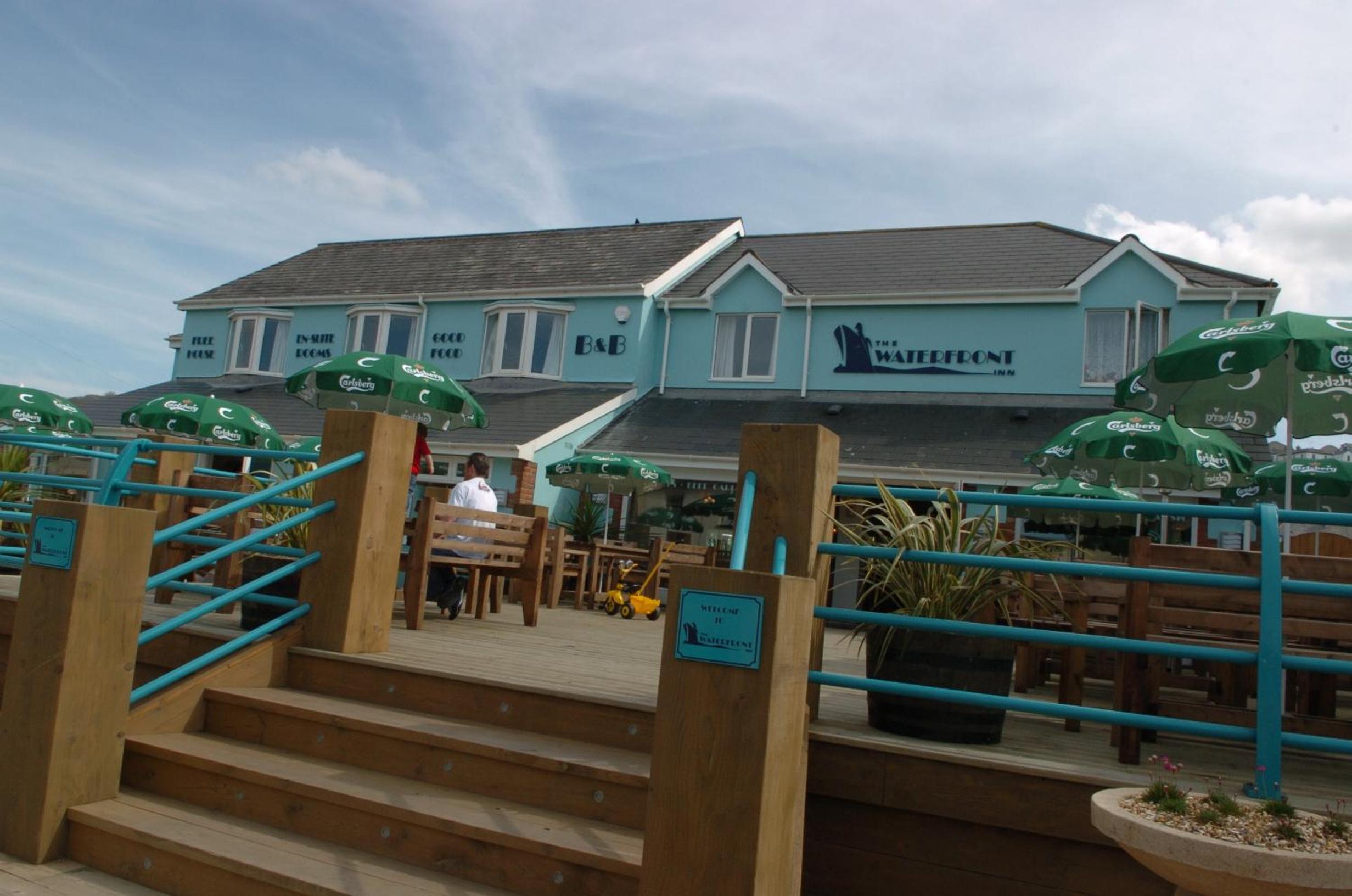 The Waterfront Inn