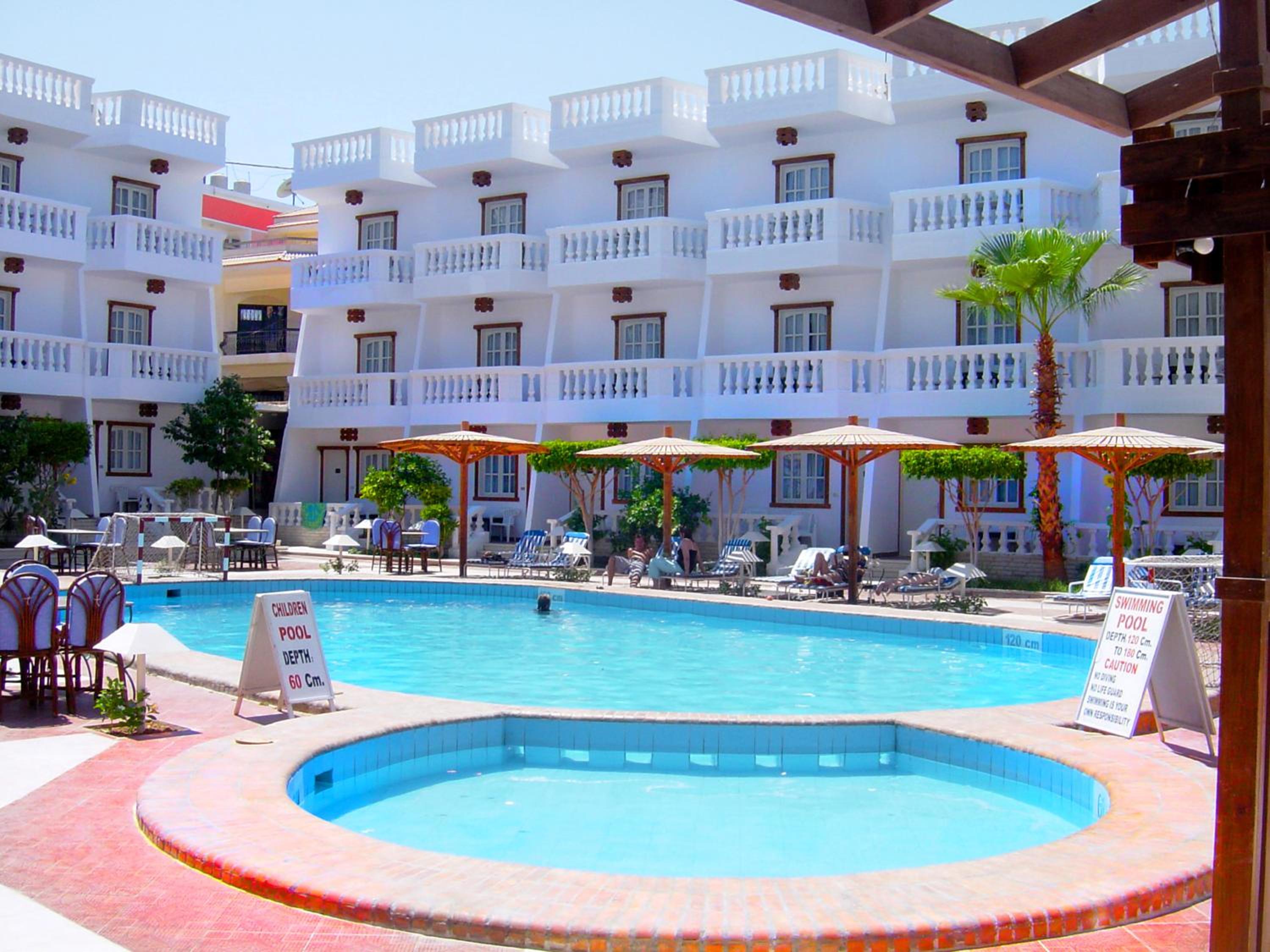 Zak Inn Residence
