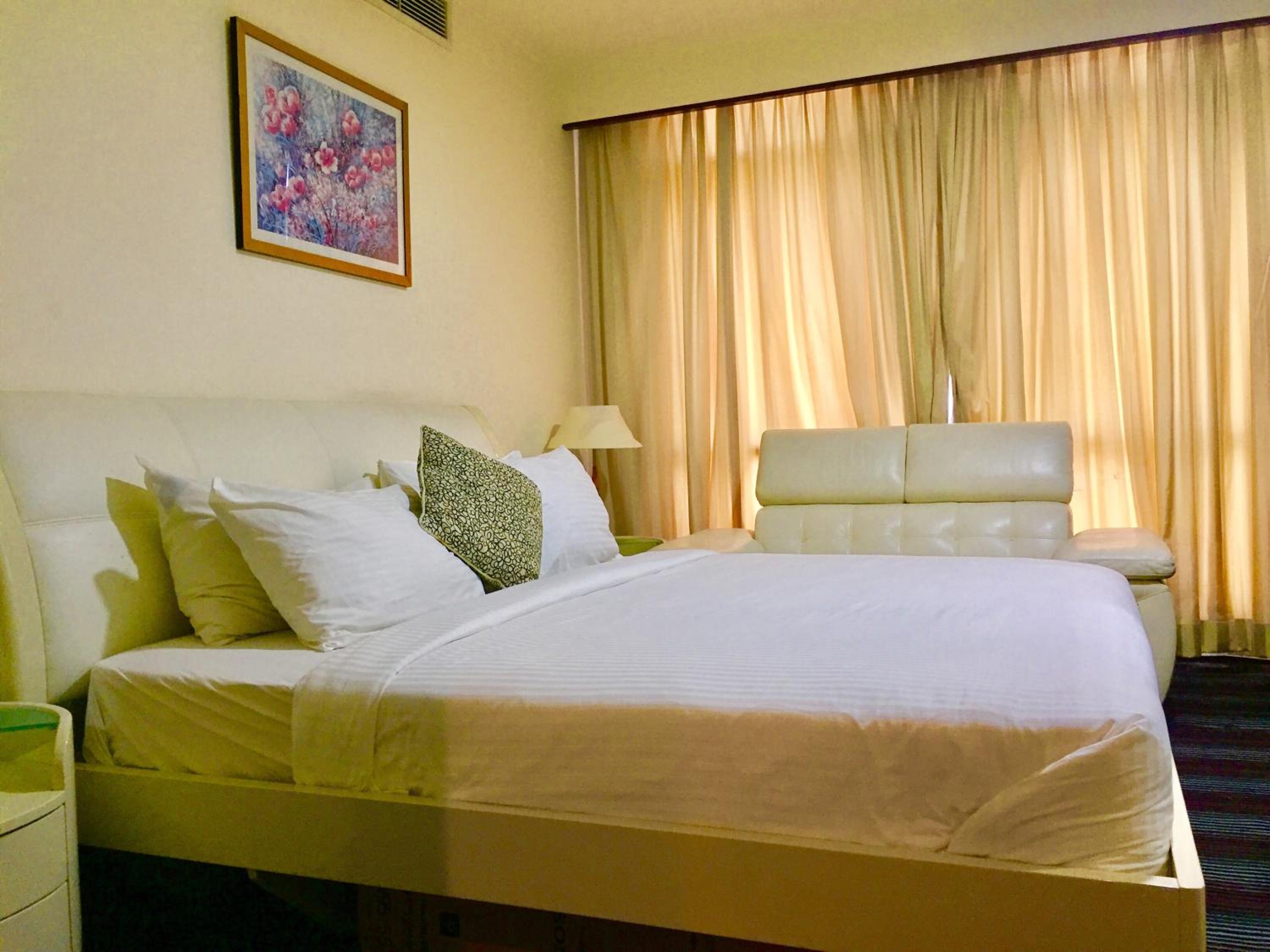 Quill Residence Service Suites By Low