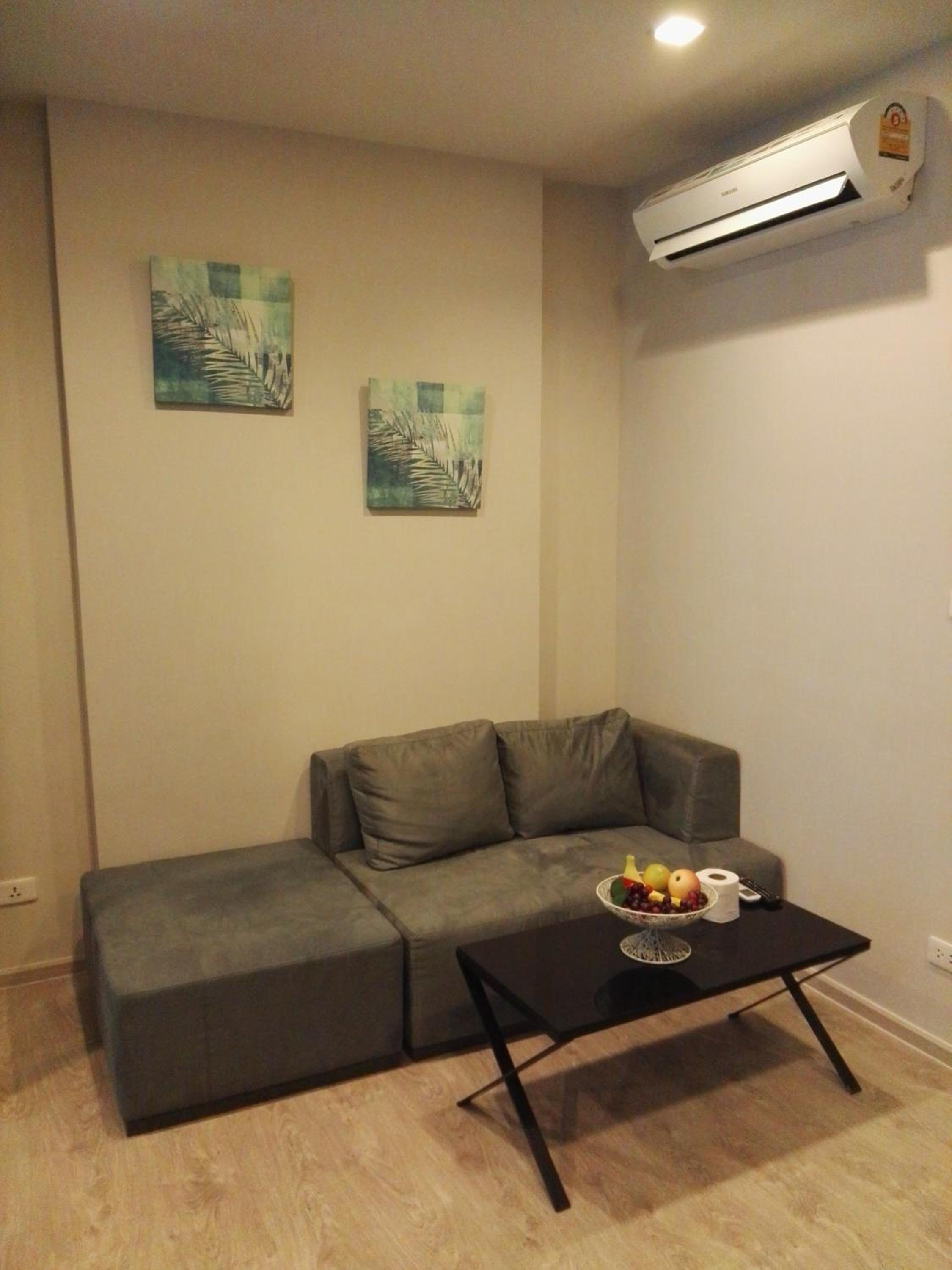 Photo 33