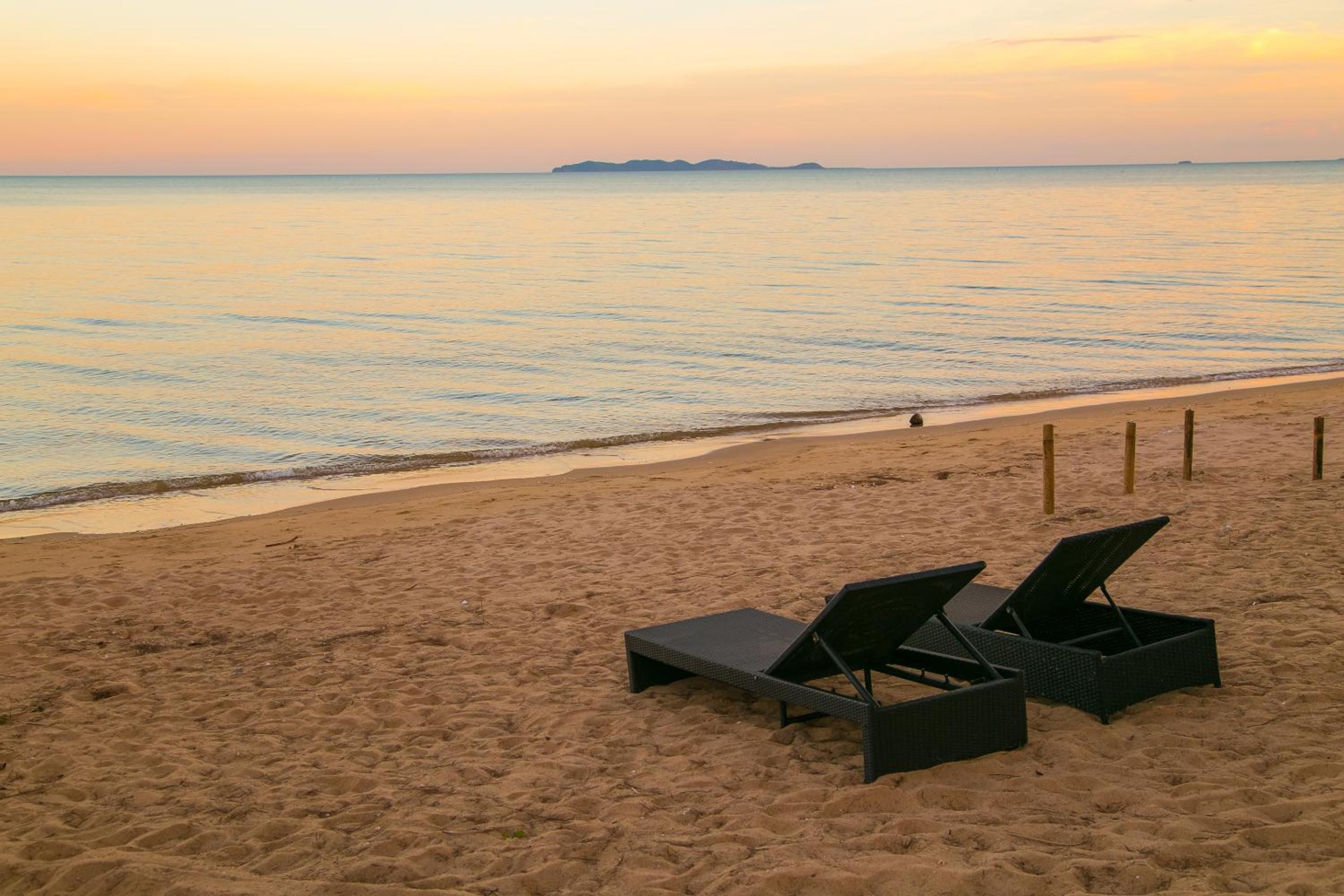 SEAnery Beach Resort