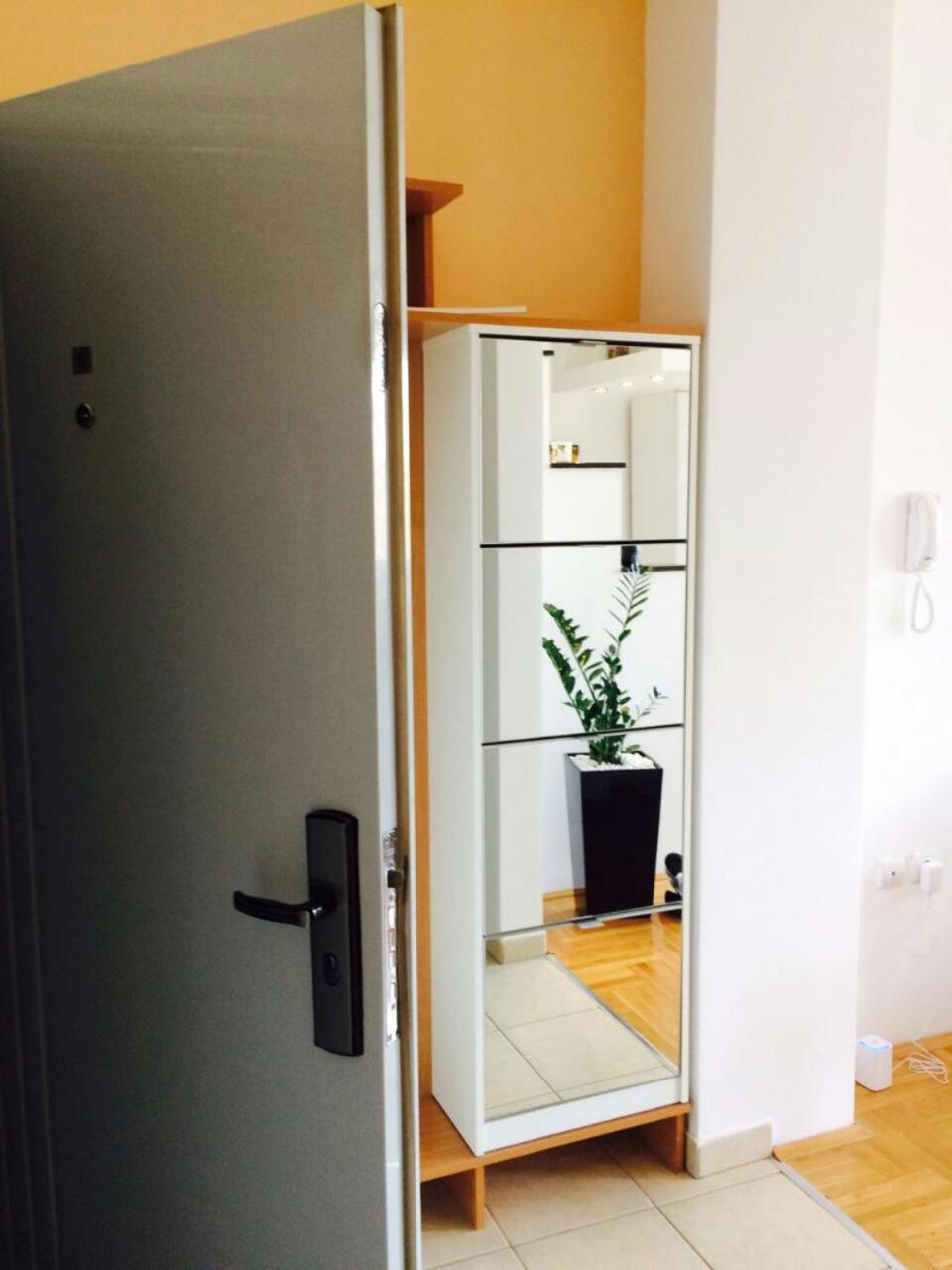 Daydream Apartment view 4