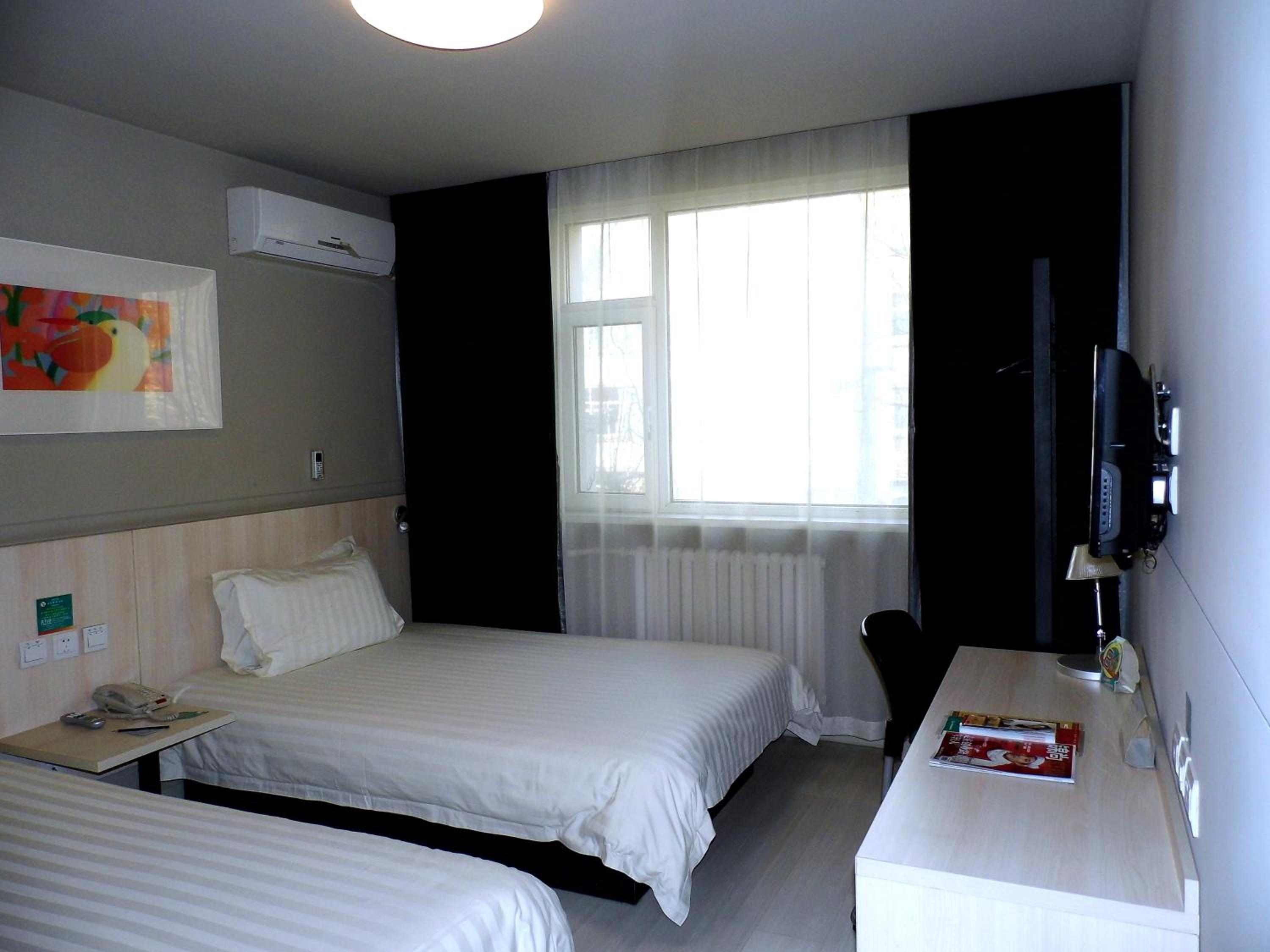 Jinjiang Inn Taiyuan University Street Hotel