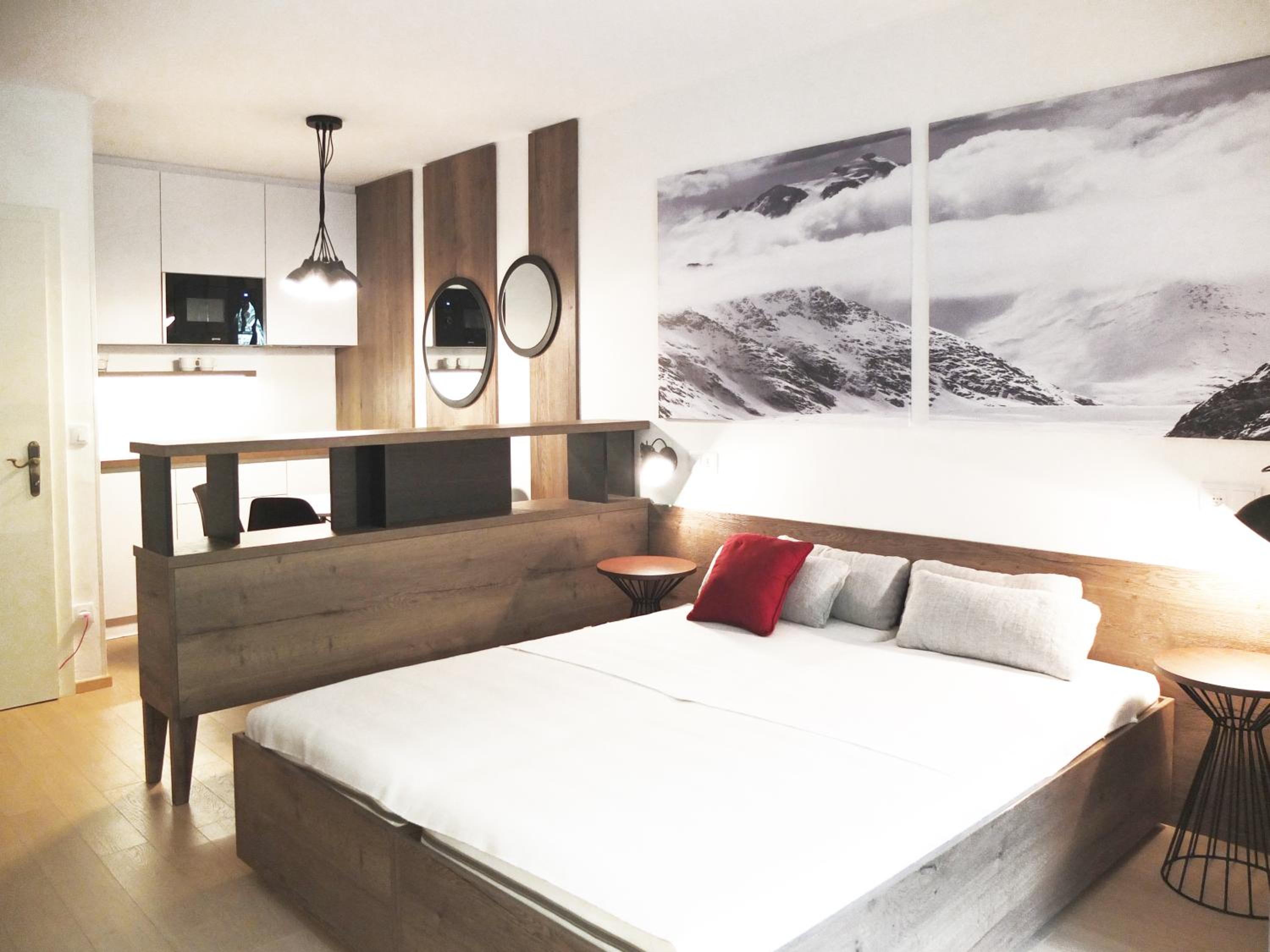 Sun Valley Apartment
