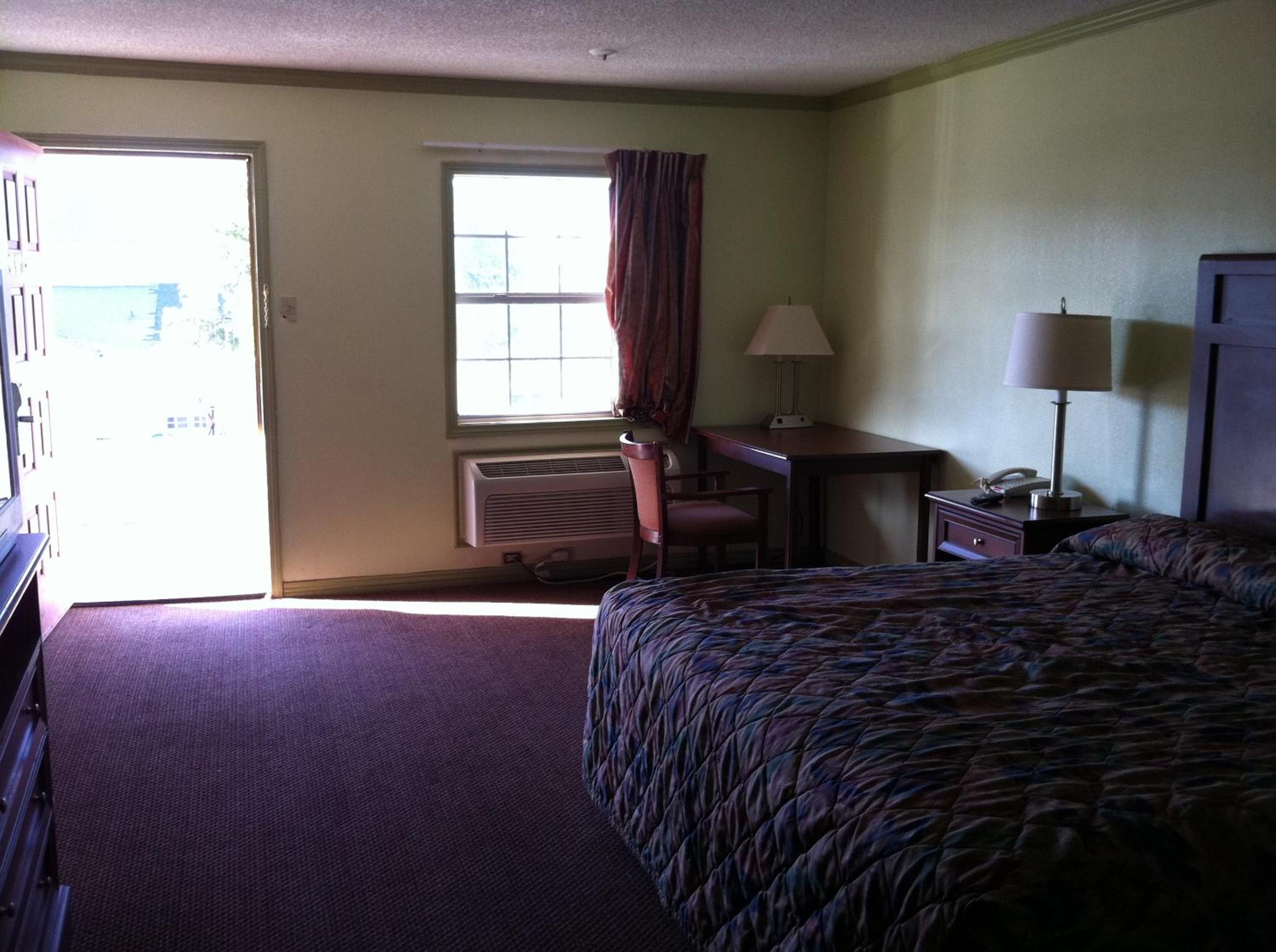 Victorian Inn Midland