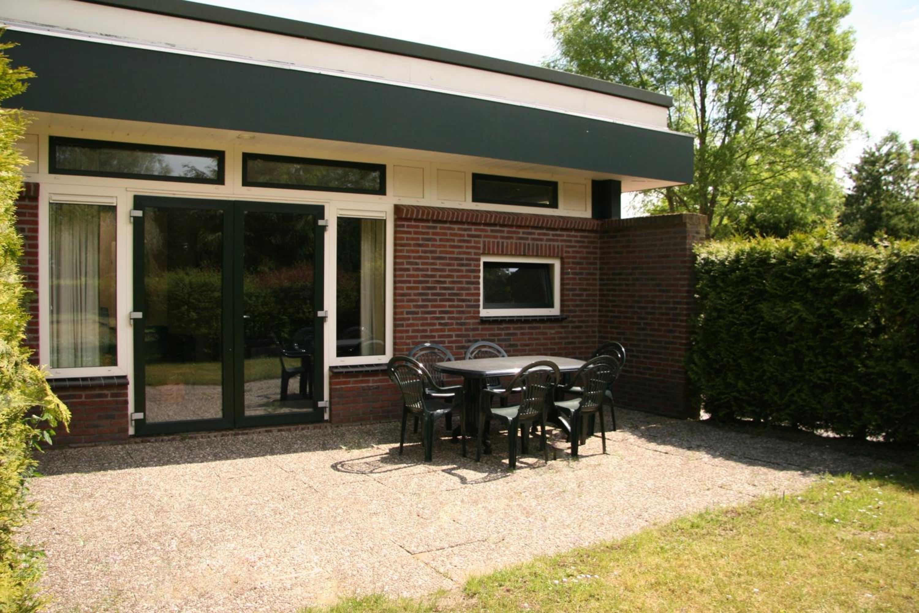 Recreatiepark en Jachthaven De Scherpenhof
