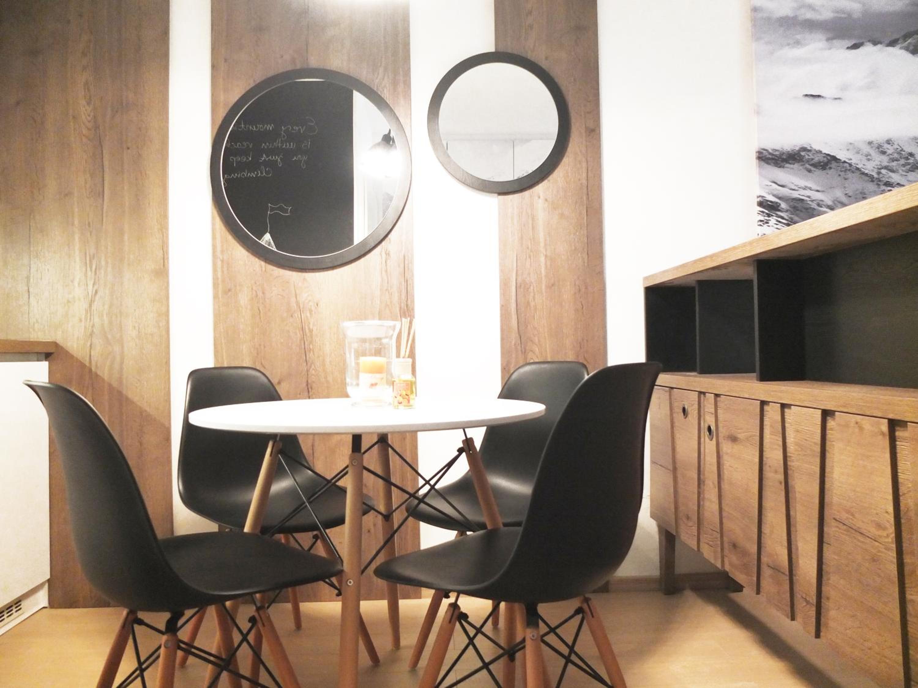 Sun Valley Apartment