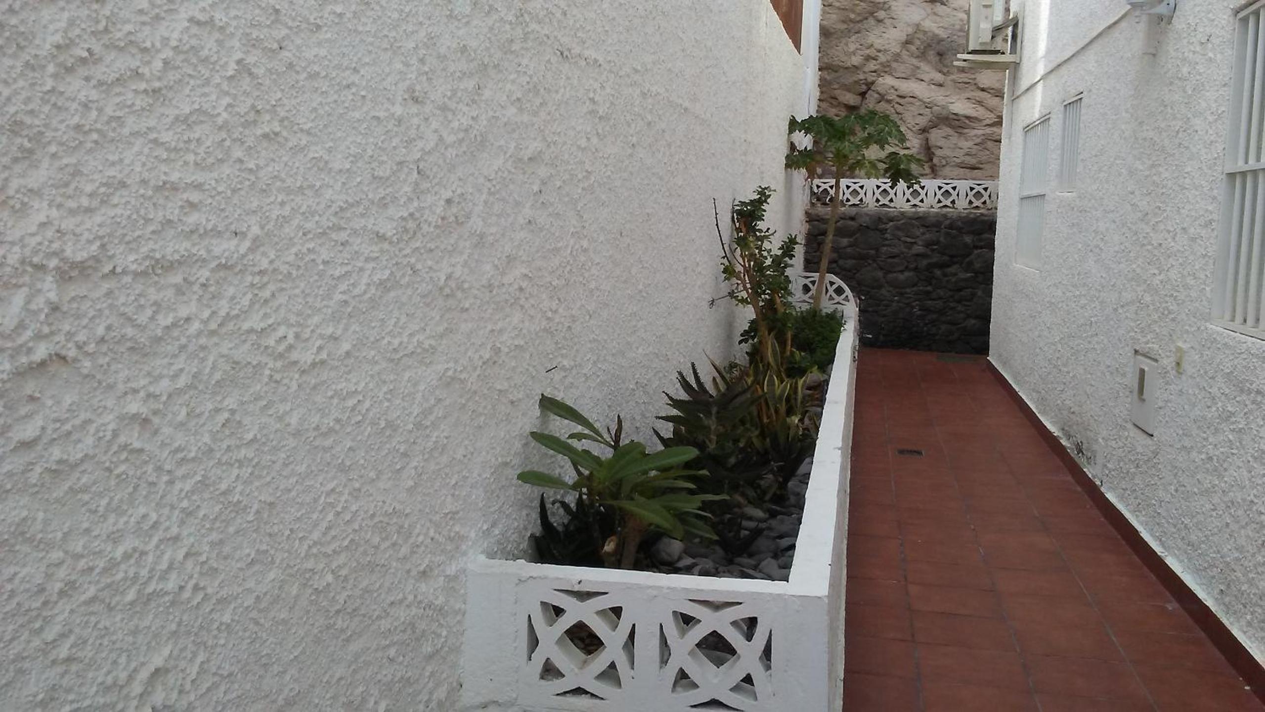 Photo 51