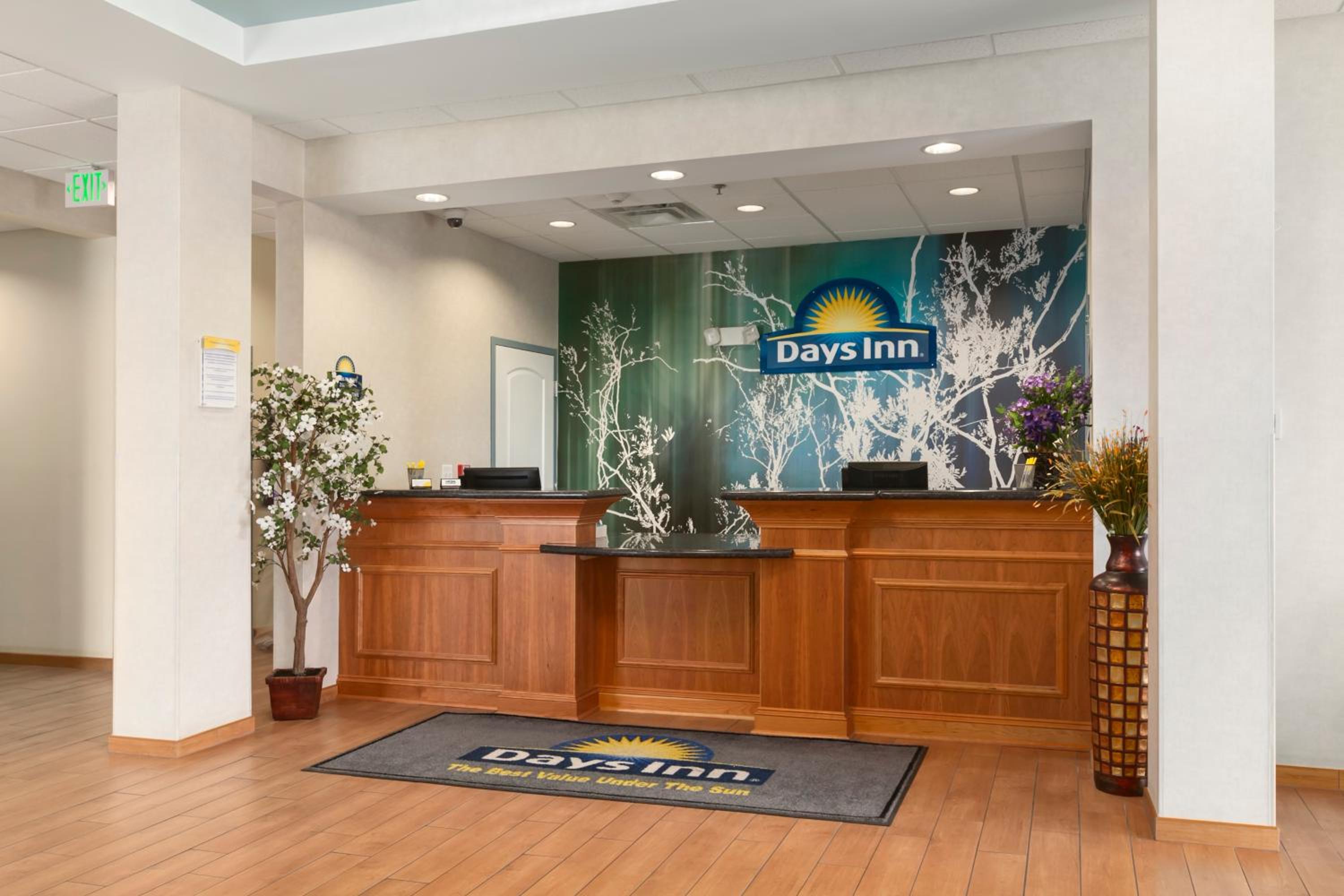 Days Inn by Wyndham Watertown Fort Drum - Property Image 14